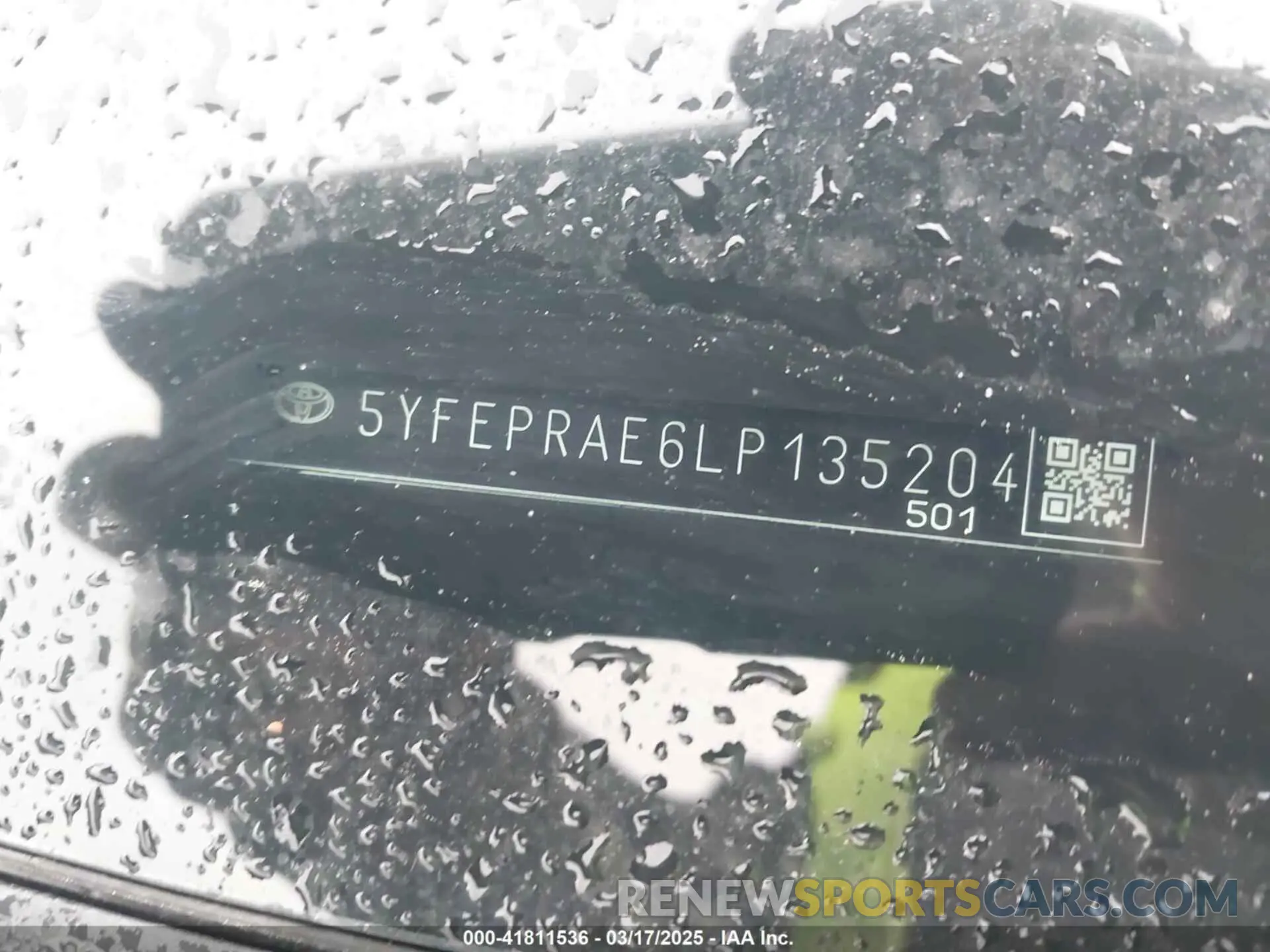 17 Фотография поврежденного автомобиля 5YFEPRAE6LP135204 TOYOTA COROLLA 2020