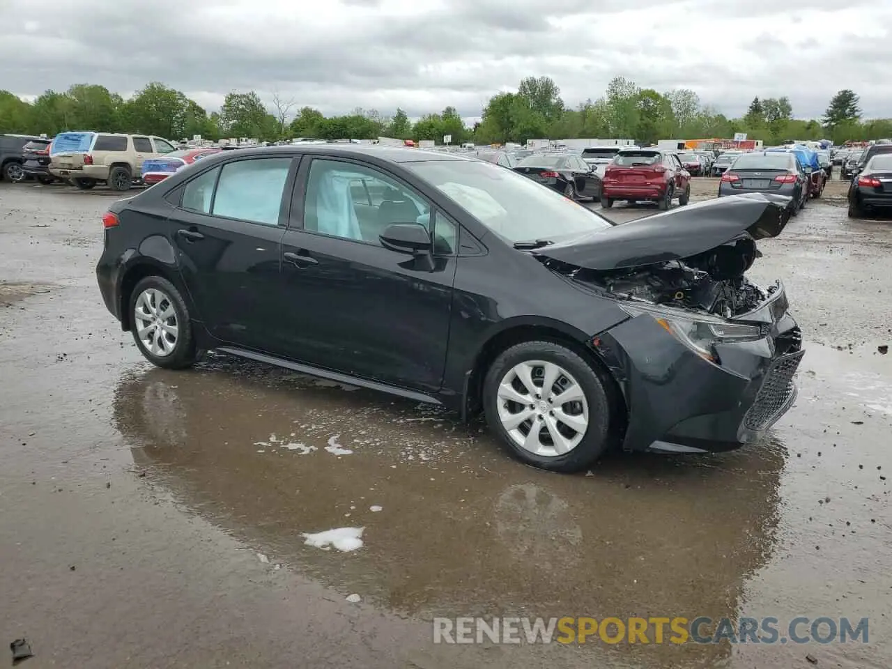 4 Photograph of a damaged car 5YFEPRAE7LP011605 TOYOTA COROLLA 2020
