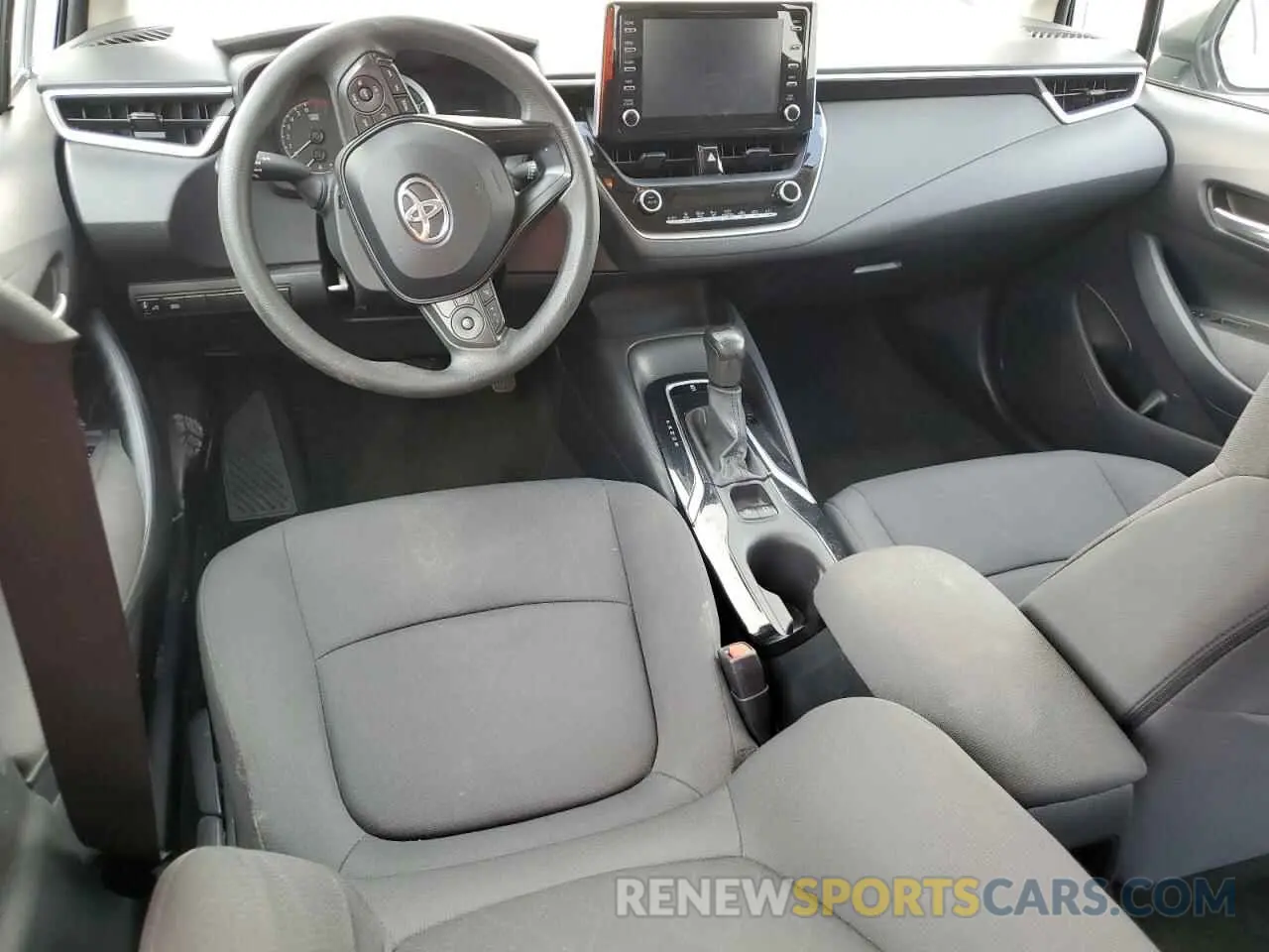 8 Фотография поврежденного автомобиля 5YFEPRAE7LP027948 TOYOTA COROLLA 2020