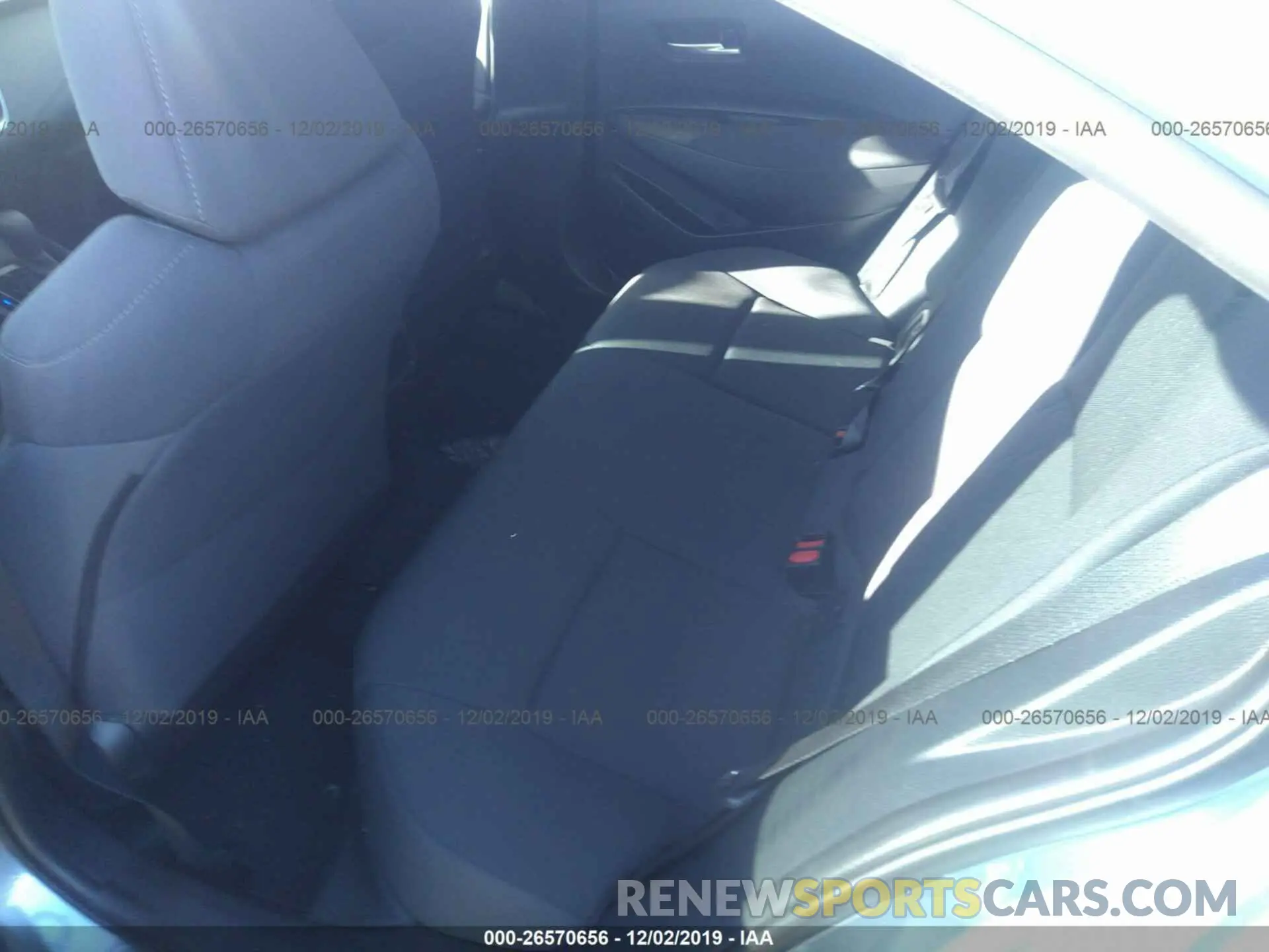 8 Photograph of a damaged car 5YFEPRAE7LP035421 TOYOTA COROLLA 2020