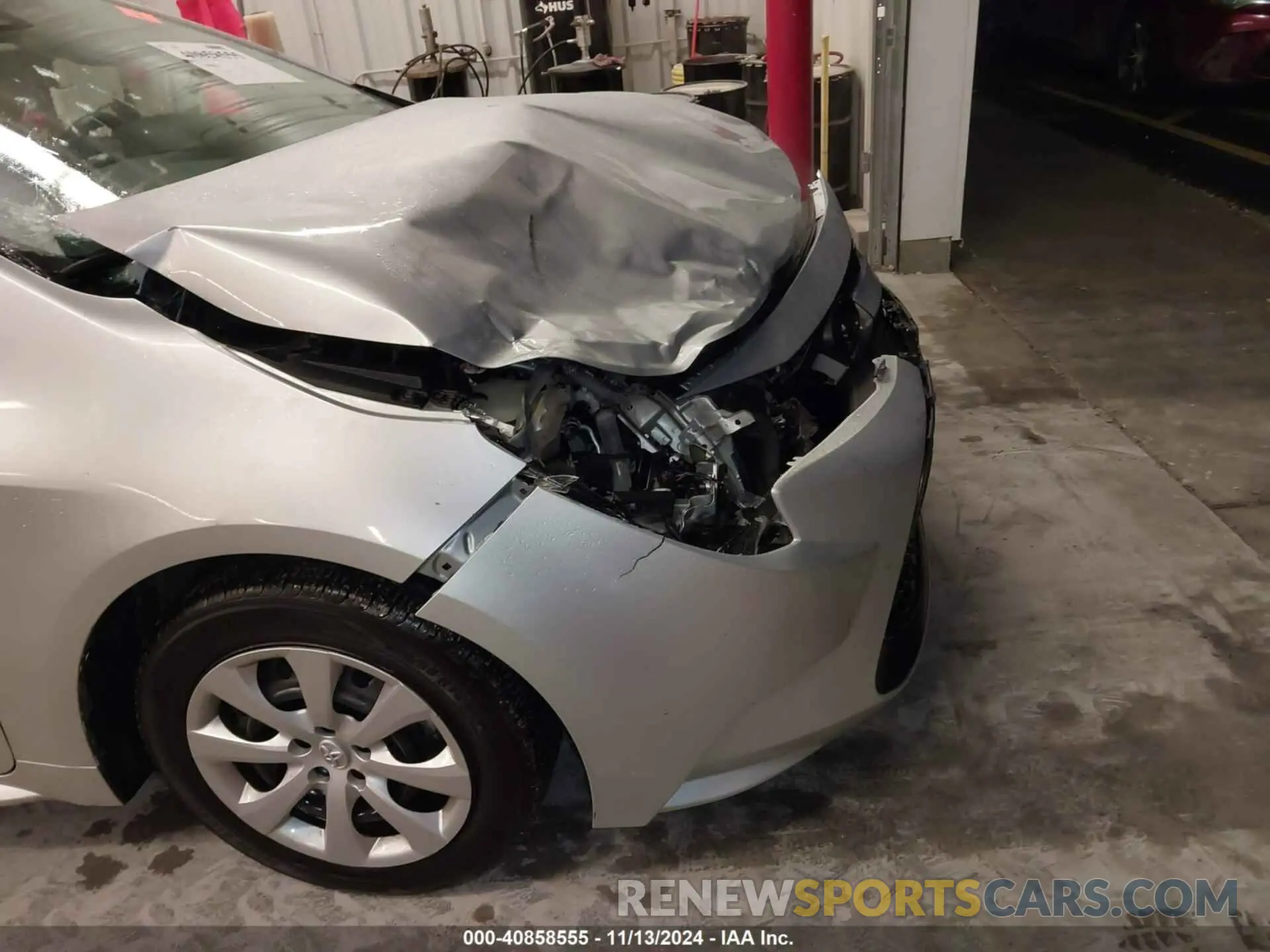 18 Photograph of a damaged car 5YFEPRAE7LP069018 TOYOTA COROLLA 2020