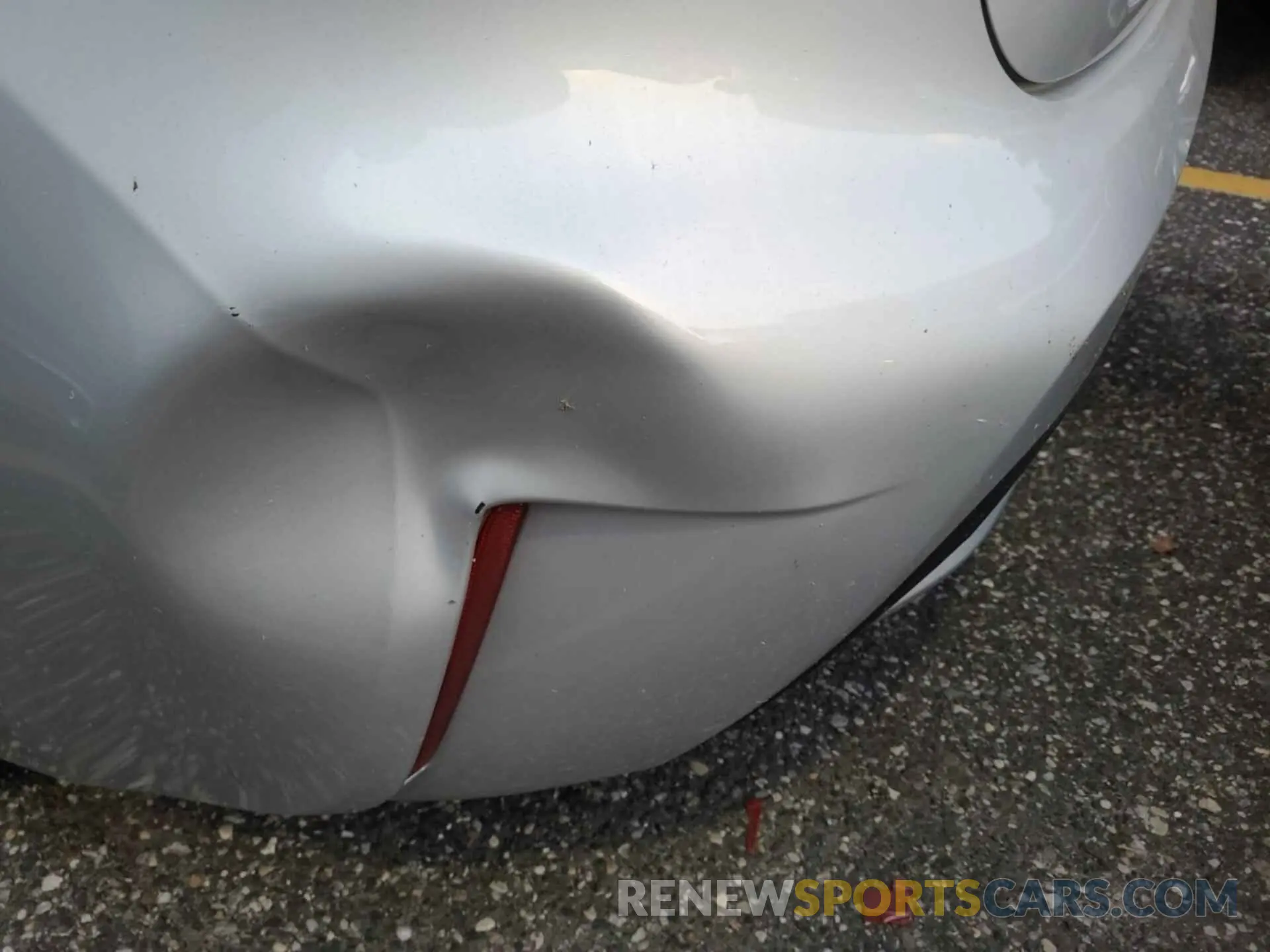 14 Photograph of a damaged car 5YFEPRAE7LP074901 TOYOTA COROLLA 2020
