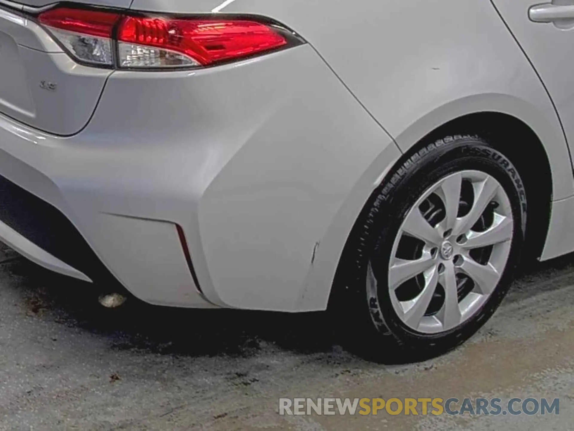 23 Photograph of a damaged car 5YFEPRAE7LP080293 TOYOTA COROLLA 2020