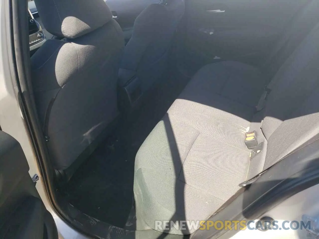 10 Фотография поврежденного автомобиля 5YFEPRAE7LP089754 TOYOTA COROLLA 2020