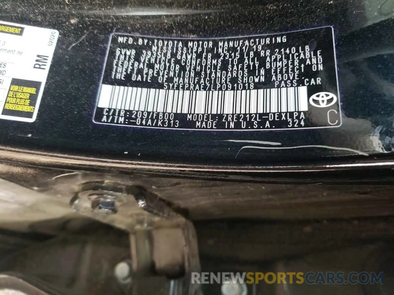 10 Photograph of a damaged car 5YFEPRAE7LP091018 TOYOTA COROLLA 2020
