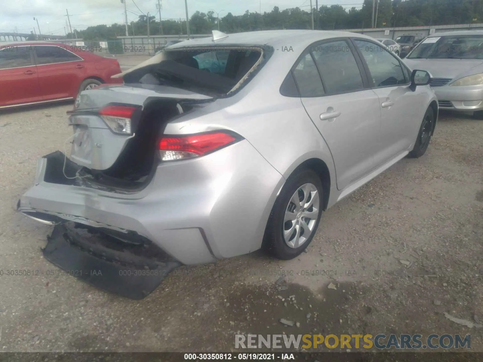 4 Фотография поврежденного автомобиля 5YFEPRAE7LP101725 TOYOTA COROLLA 2020