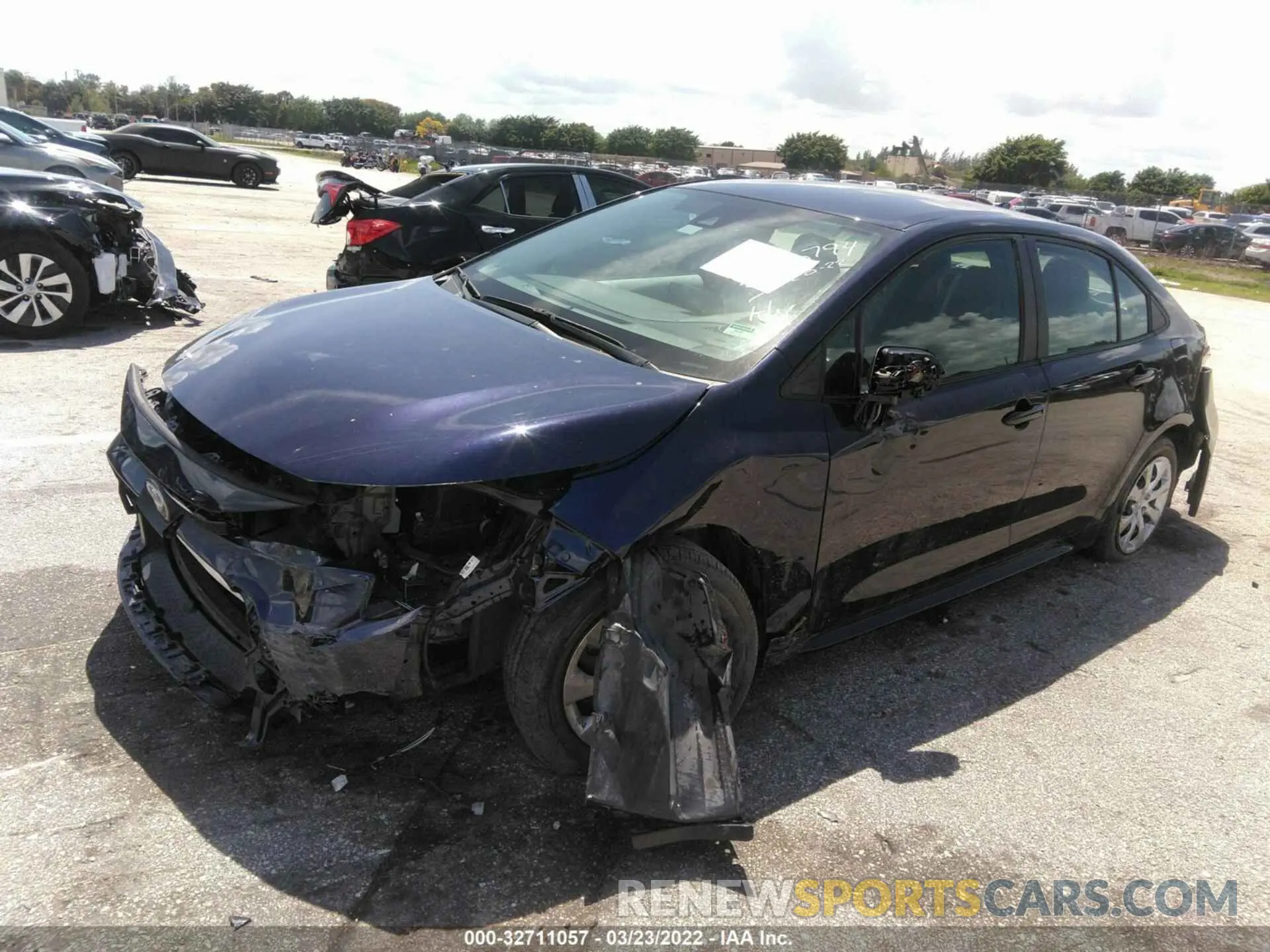 2 Фотография поврежденного автомобиля 5YFEPRAE7LP106794 TOYOTA COROLLA 2020