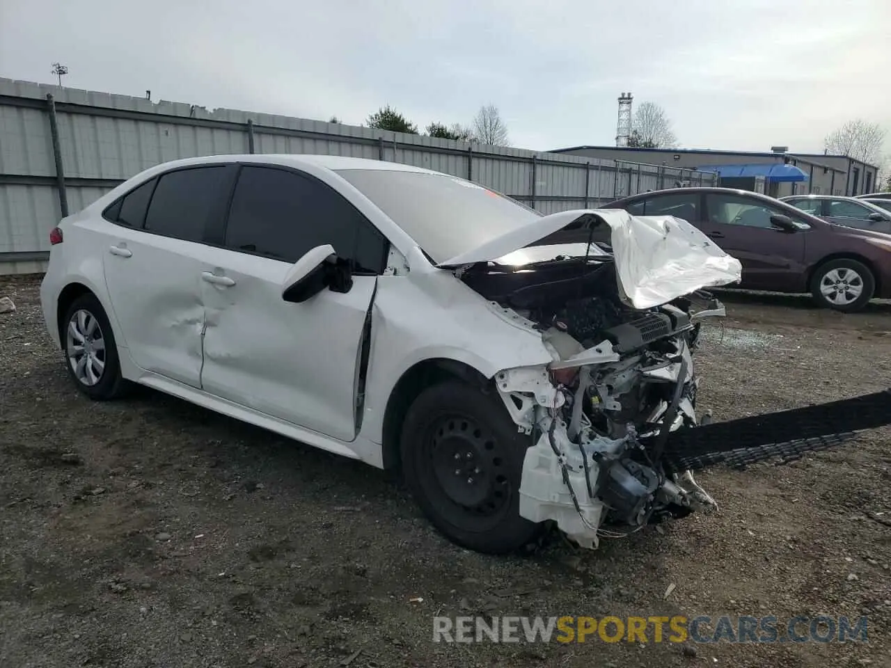 4 Photograph of a damaged car 5YFEPRAE7LP121960 TOYOTA COROLLA 2020