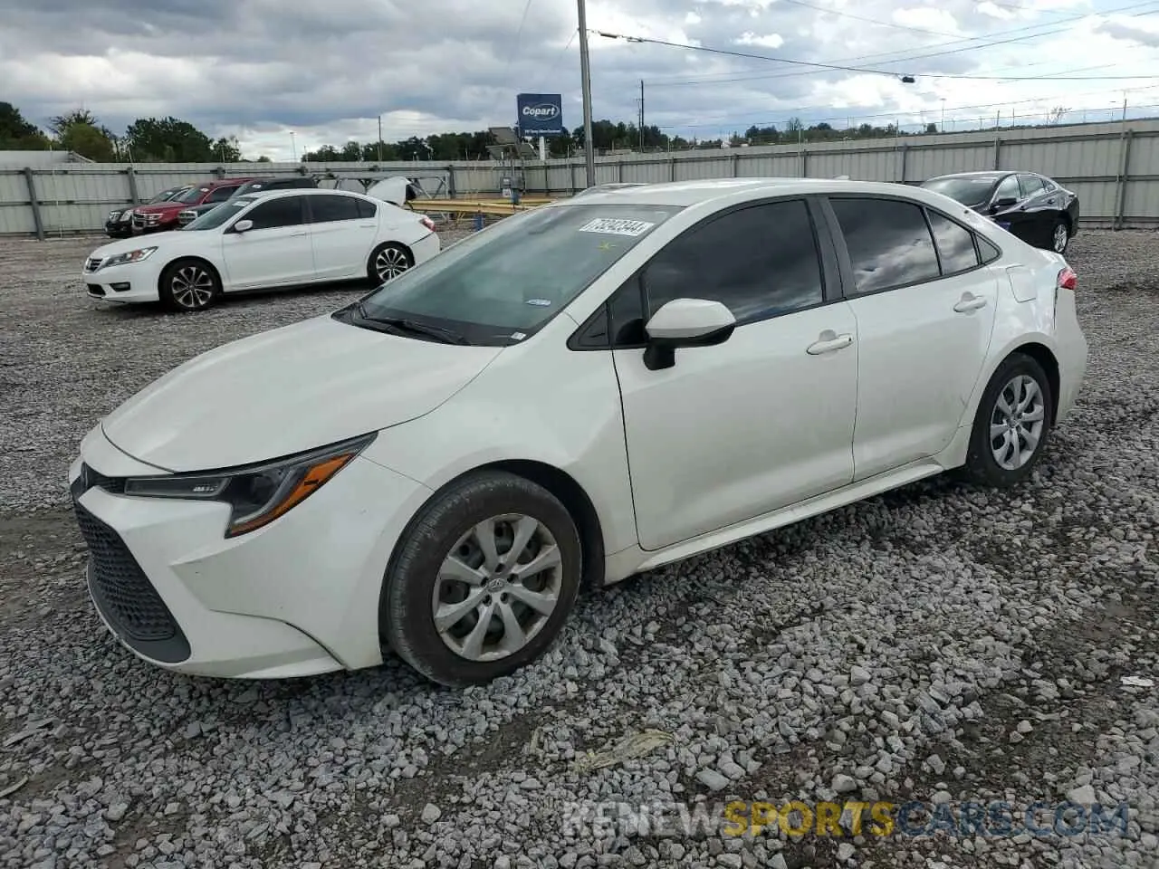 1 Photograph of a damaged car 5YFEPRAE7LP122588 TOYOTA COROLLA 2020
