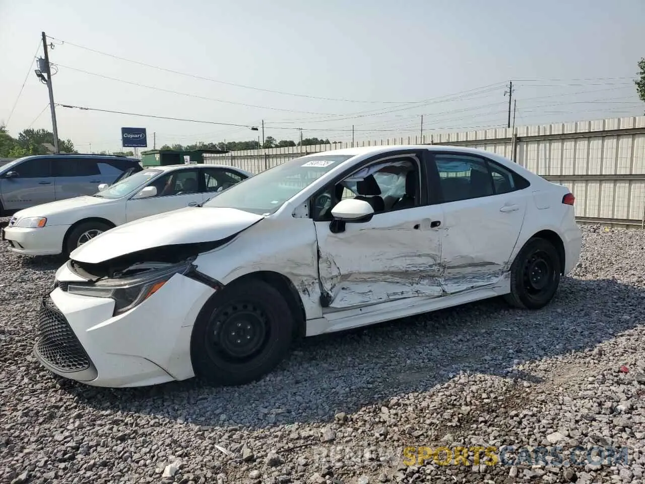 1 Photograph of a damaged car 5YFEPRAE7LP135146 TOYOTA COROLLA 2020