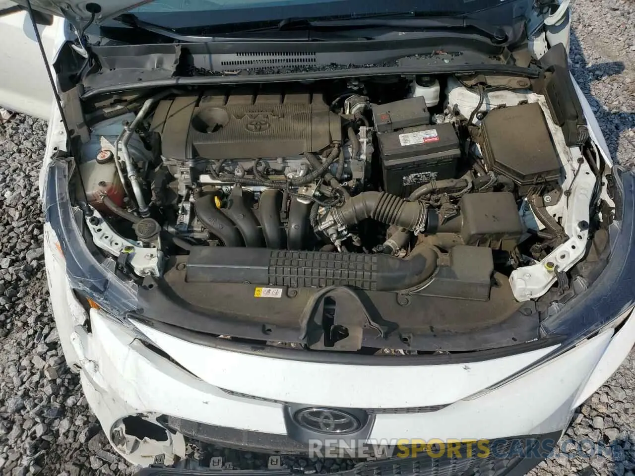 11 Photograph of a damaged car 5YFEPRAE7LP135146 TOYOTA COROLLA 2020