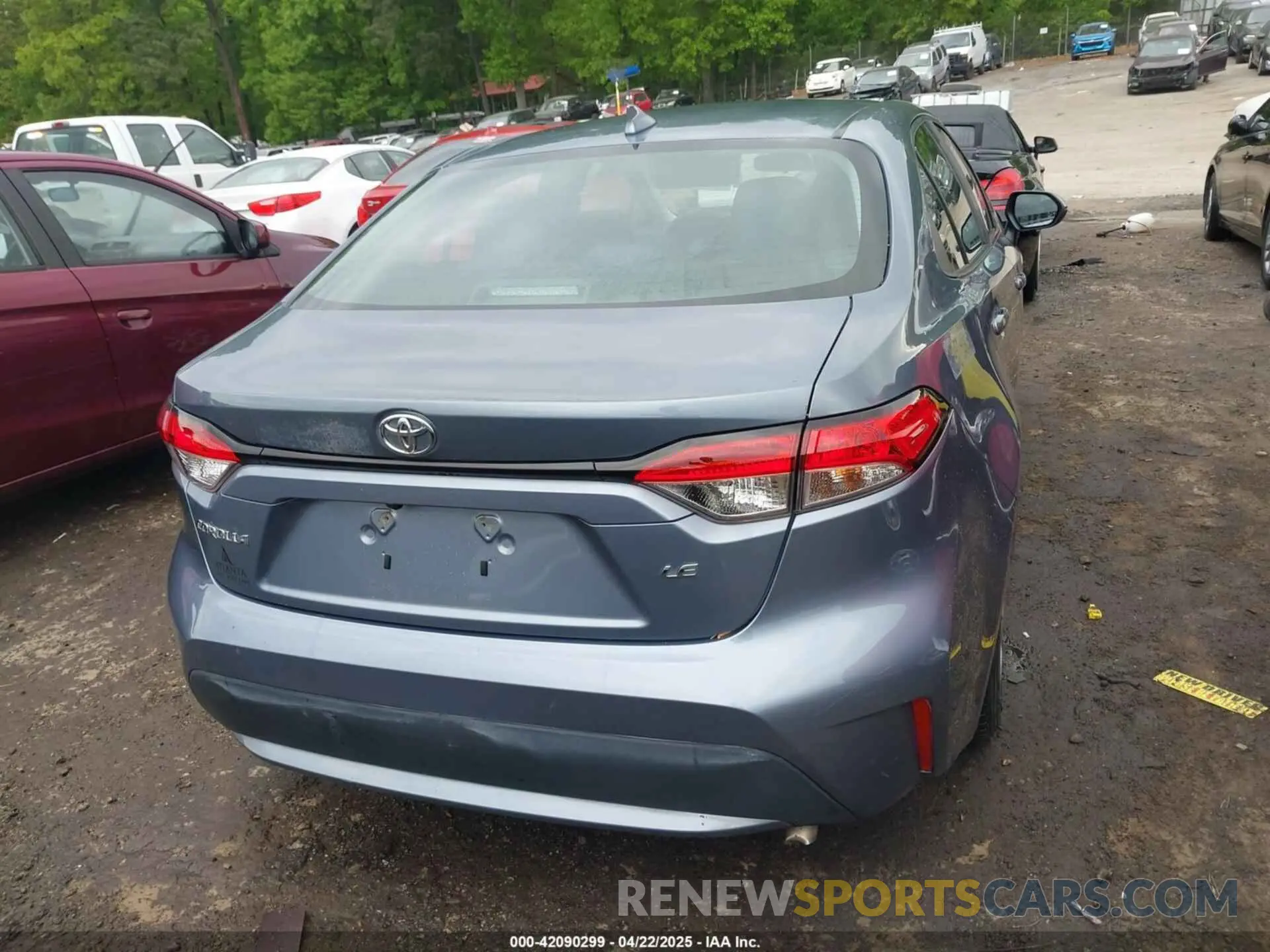 16 Photograph of a damaged car 5YFEPRAE7LP141612 TOYOTA COROLLA 2020