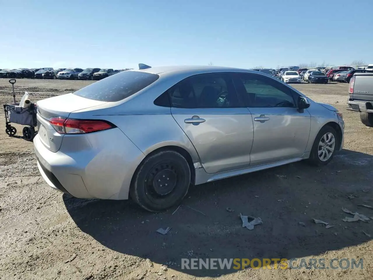 3 Photograph of a damaged car 5YFEPRAE7LP145143 TOYOTA COROLLA 2020