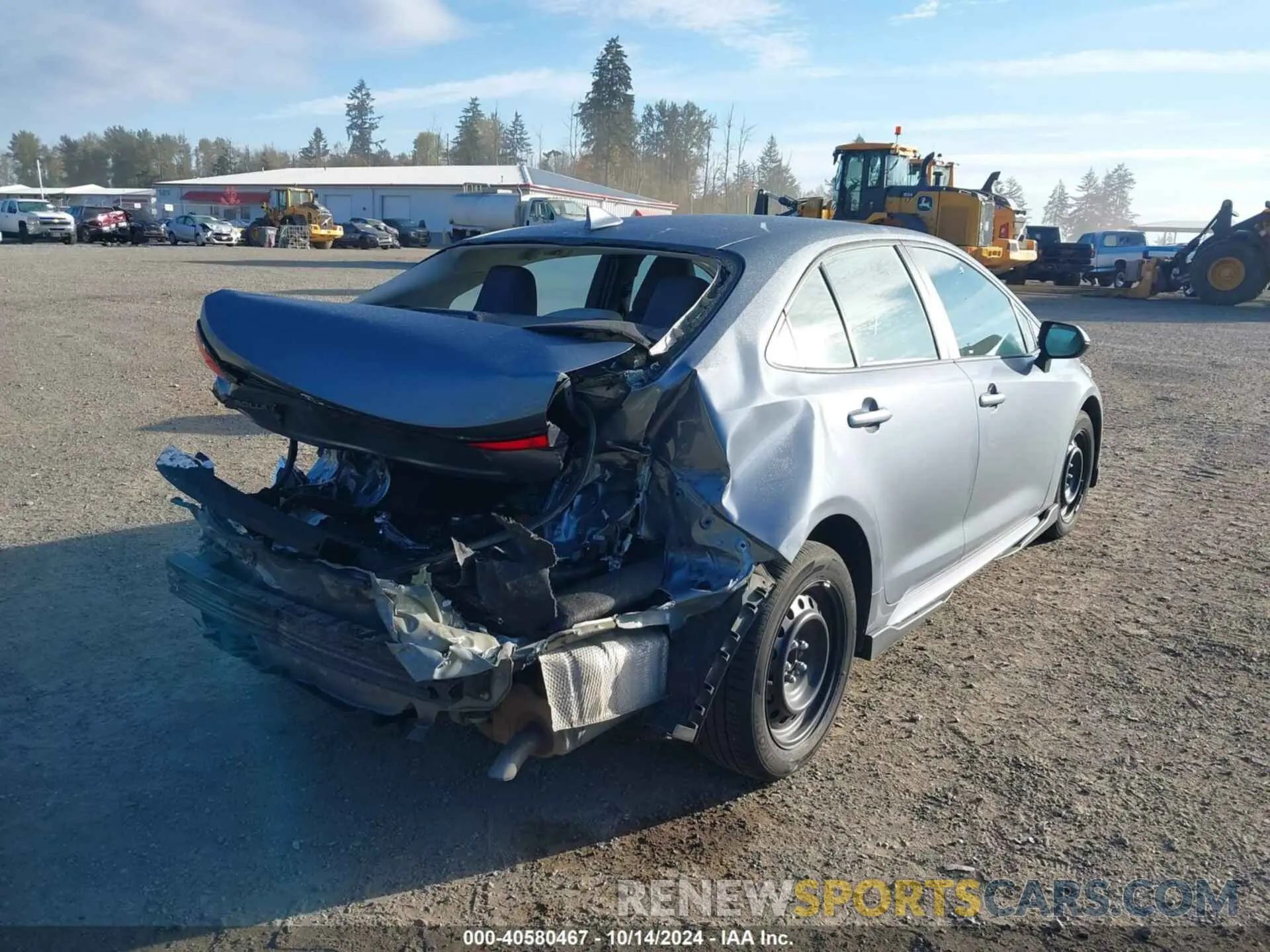 4 Photograph of a damaged car 5YFEPRAE8LP005599 TOYOTA COROLLA 2020