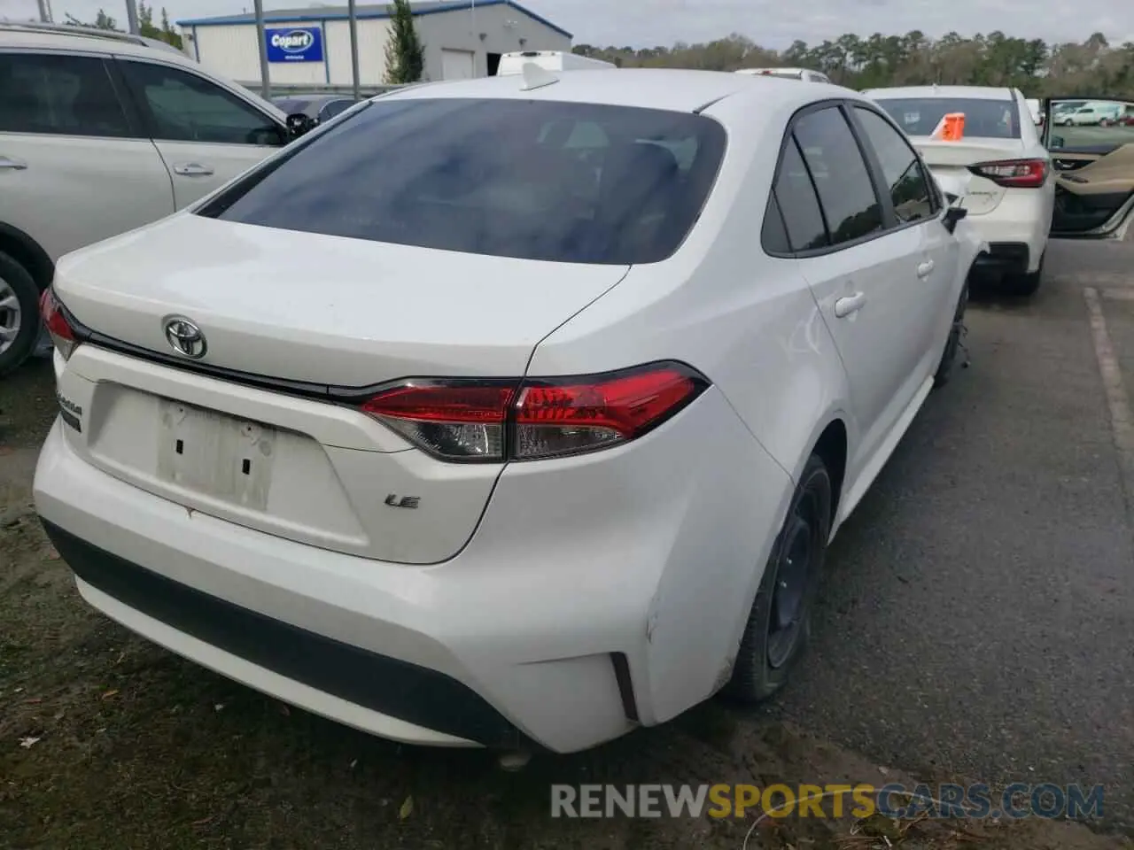 4 Photograph of a damaged car 5YFEPRAE8LP013573 TOYOTA COROLLA 2020