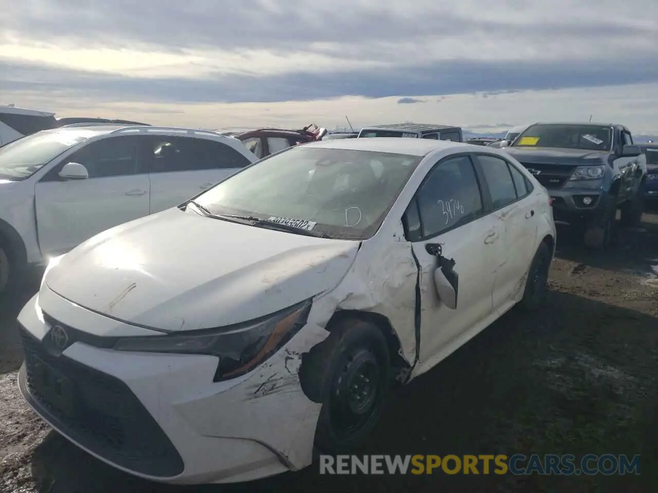 9 Photograph of a damaged car 5YFEPRAE8LP015999 TOYOTA COROLLA 2020