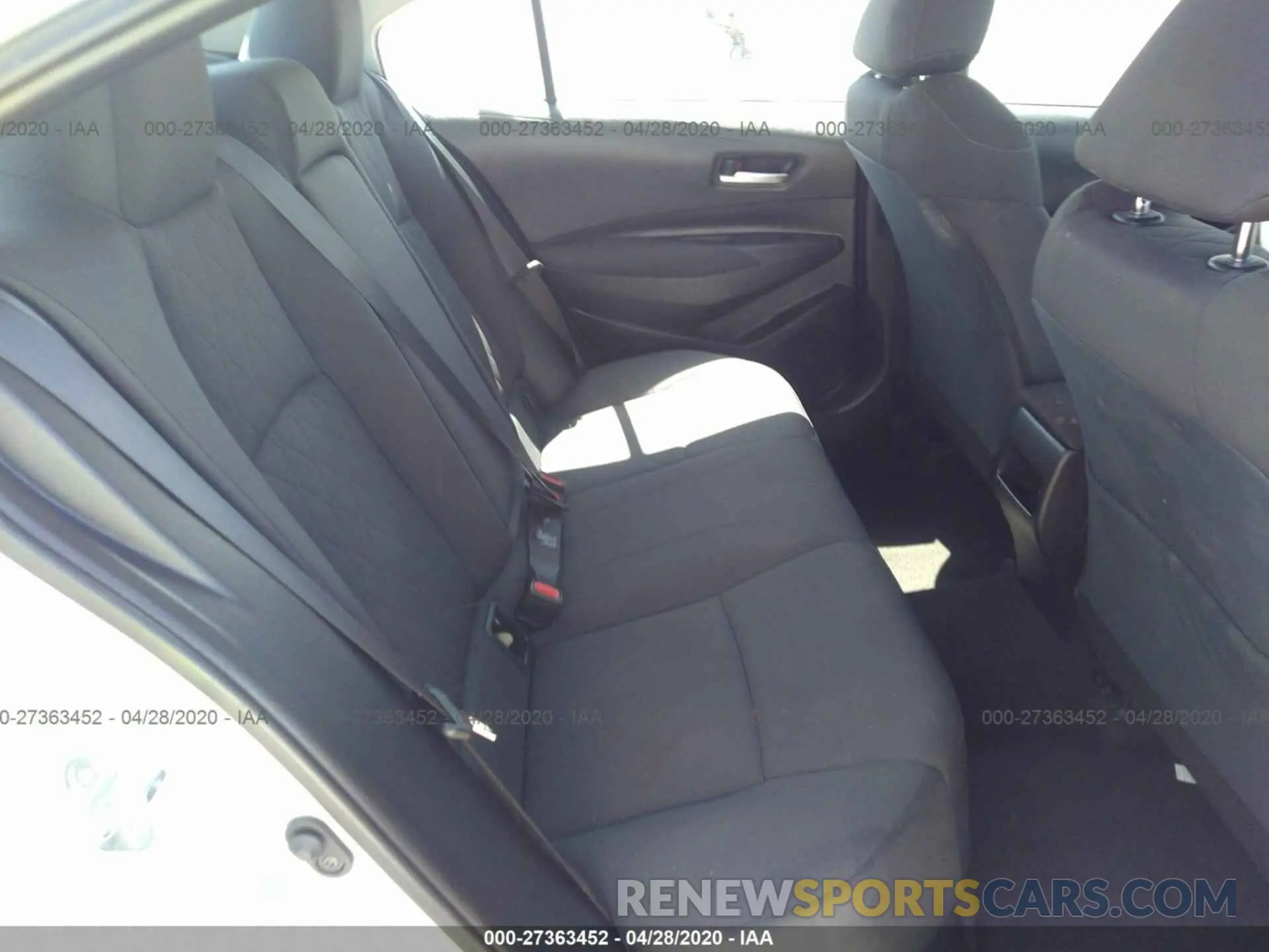8 Photograph of a damaged car 5YFEPRAE8LP018207 TOYOTA COROLLA 2020