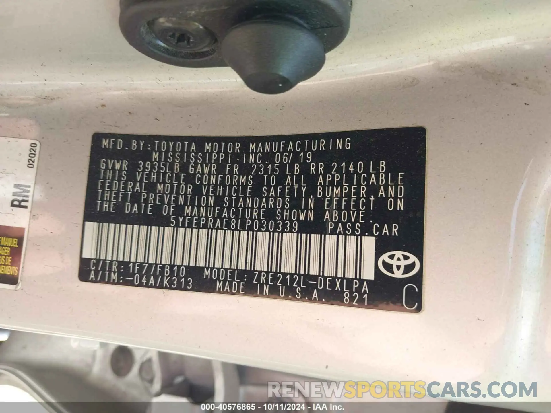 9 Photograph of a damaged car 5YFEPRAE8LP030339 TOYOTA COROLLA 2020