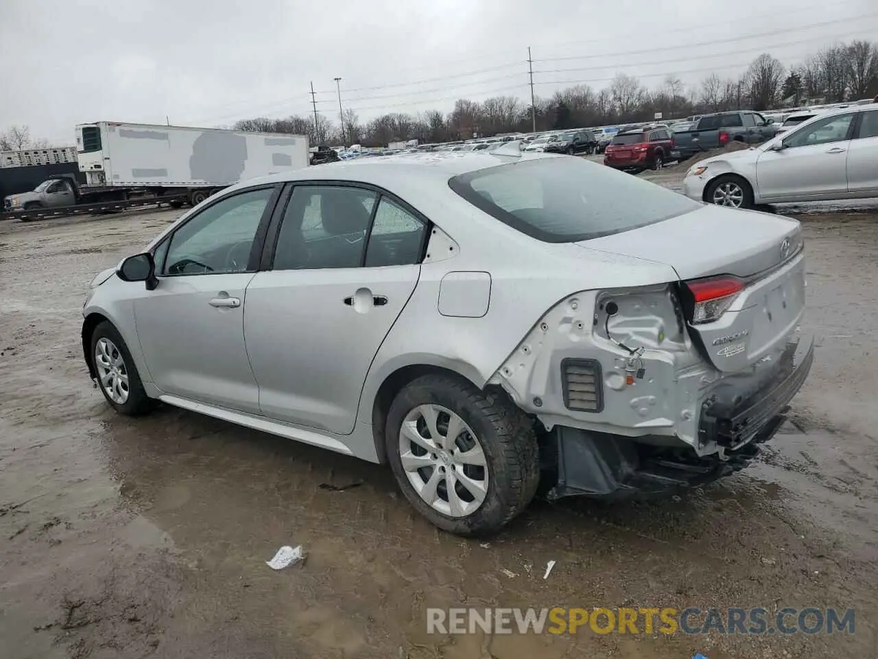 2 Photograph of a damaged car 5YFEPRAE8LP033192 TOYOTA COROLLA 2020