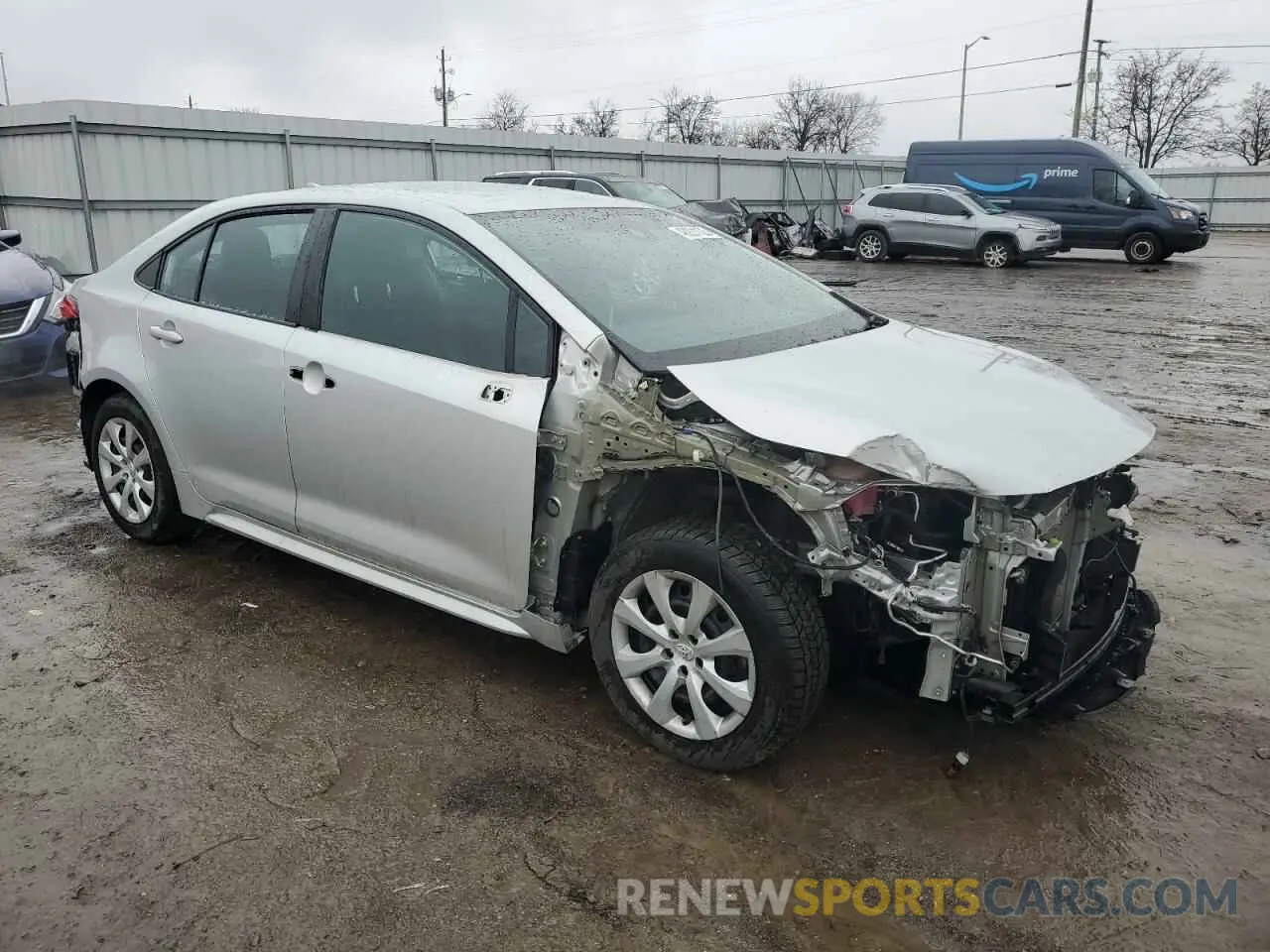 4 Photograph of a damaged car 5YFEPRAE8LP033192 TOYOTA COROLLA 2020