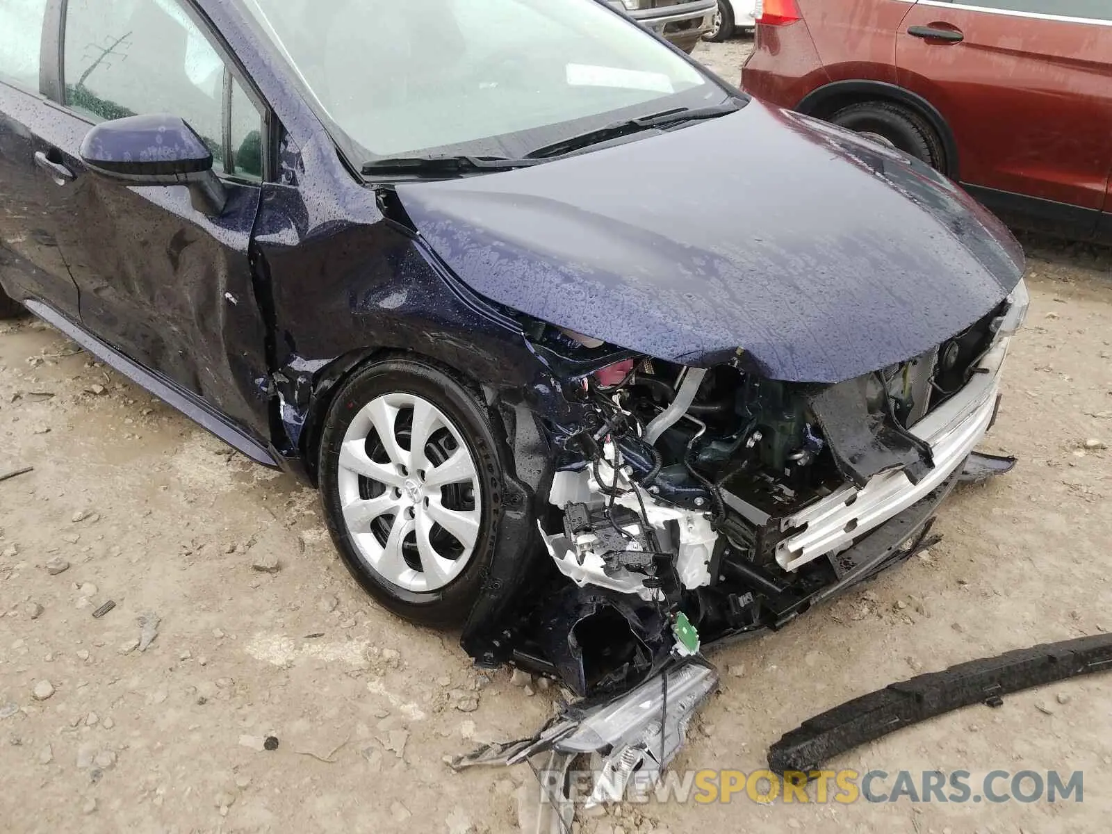 9 Photograph of a damaged car 5YFEPRAE8LP065950 TOYOTA COROLLA 2020