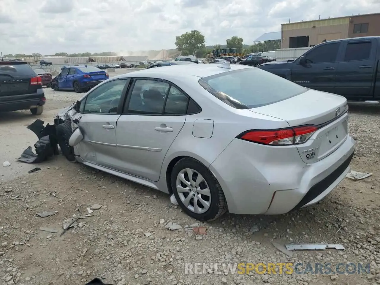 2 Фотография поврежденного автомобиля 5YFEPRAE8LP068198 TOYOTA COROLLA 2020