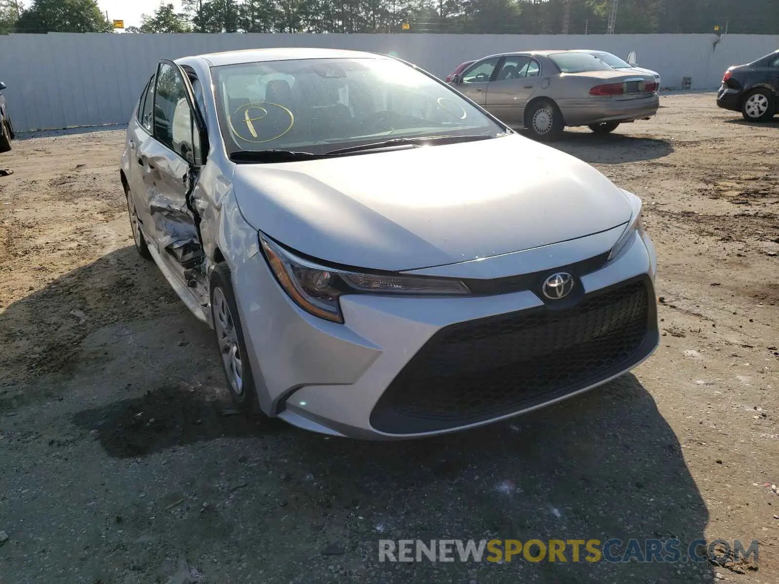 1 Photograph of a damaged car 5YFEPRAE8LP069335 TOYOTA COROLLA 2020