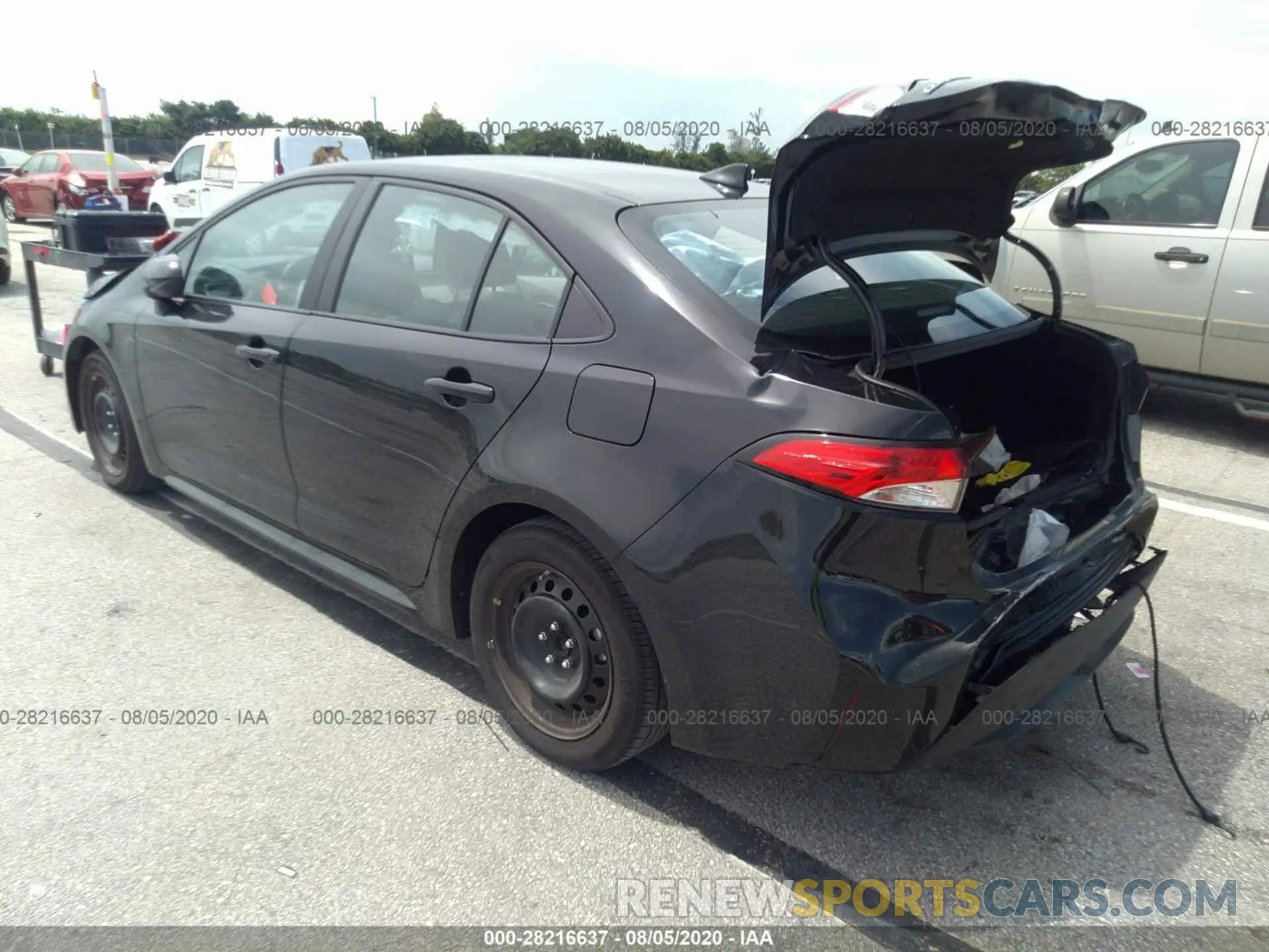 3 Photograph of a damaged car 5YFEPRAE8LP070873 TOYOTA COROLLA 2020