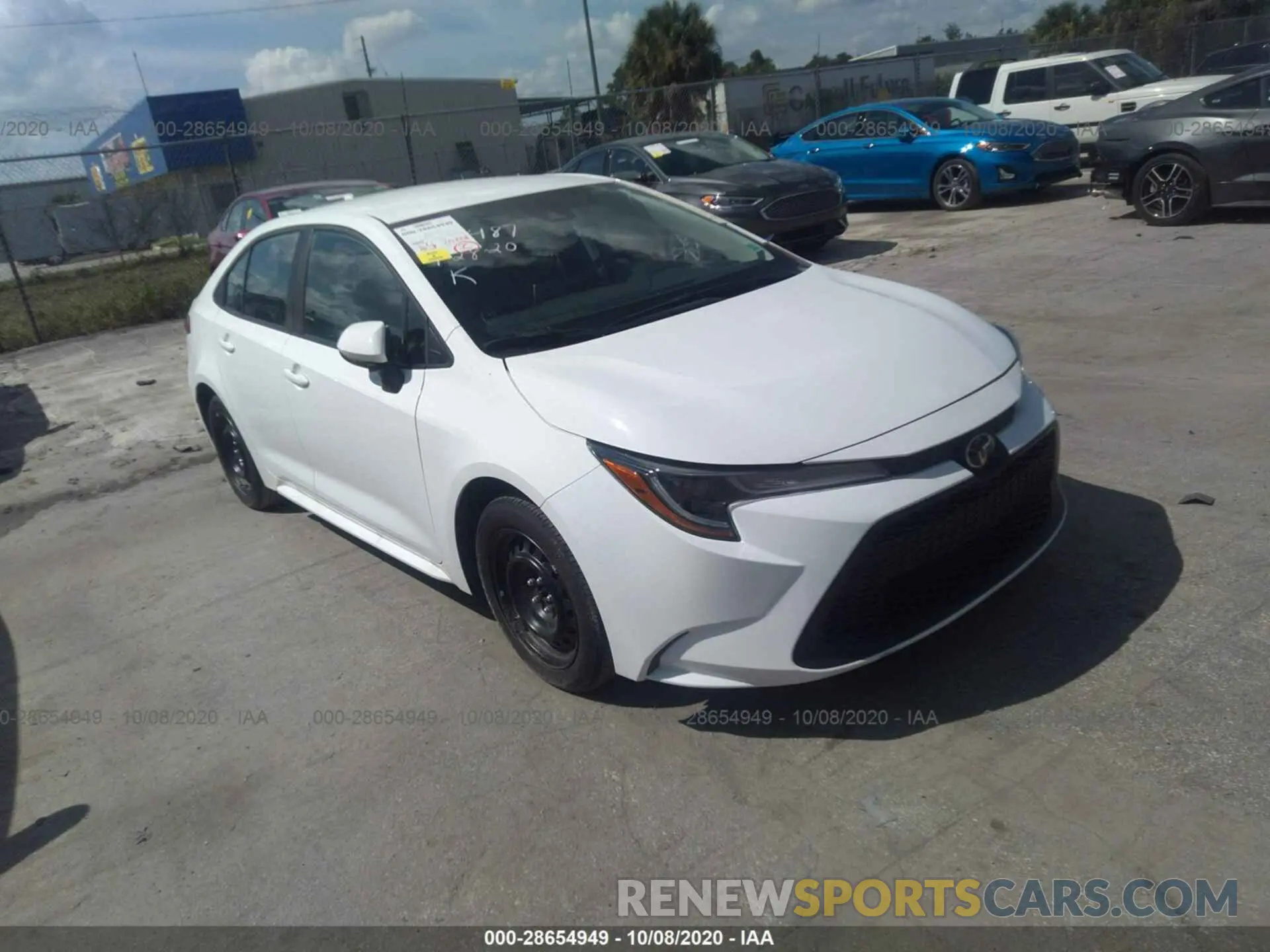 1 Photograph of a damaged car 5YFEPRAE8LP071487 TOYOTA COROLLA 2020