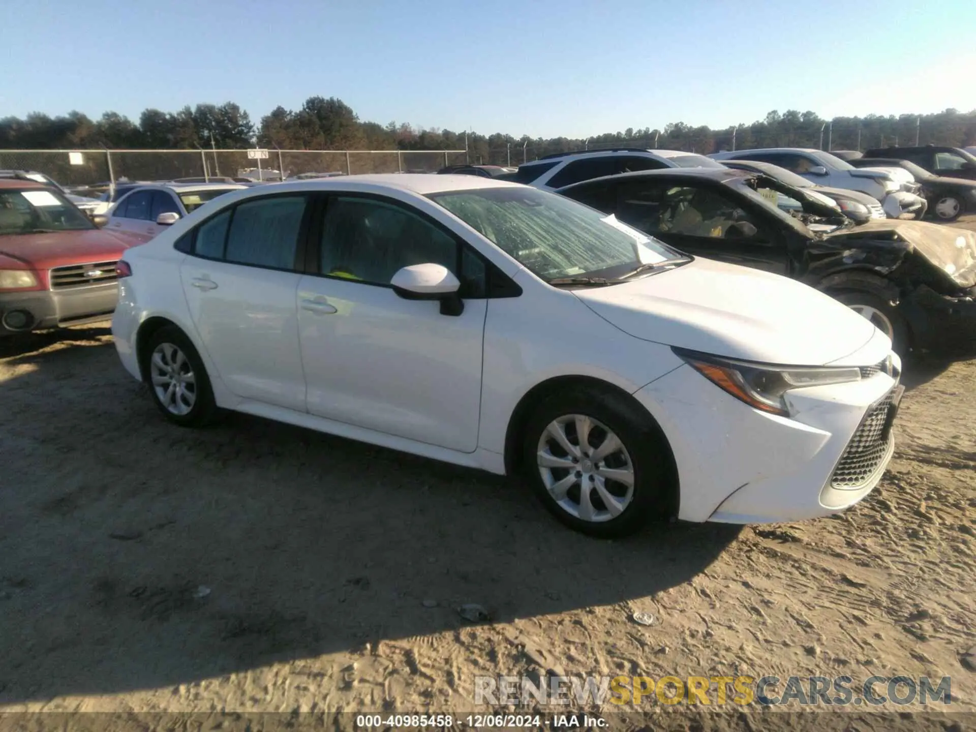 1 Фотография поврежденного автомобиля 5YFEPRAE8LP077712 TOYOTA COROLLA 2020