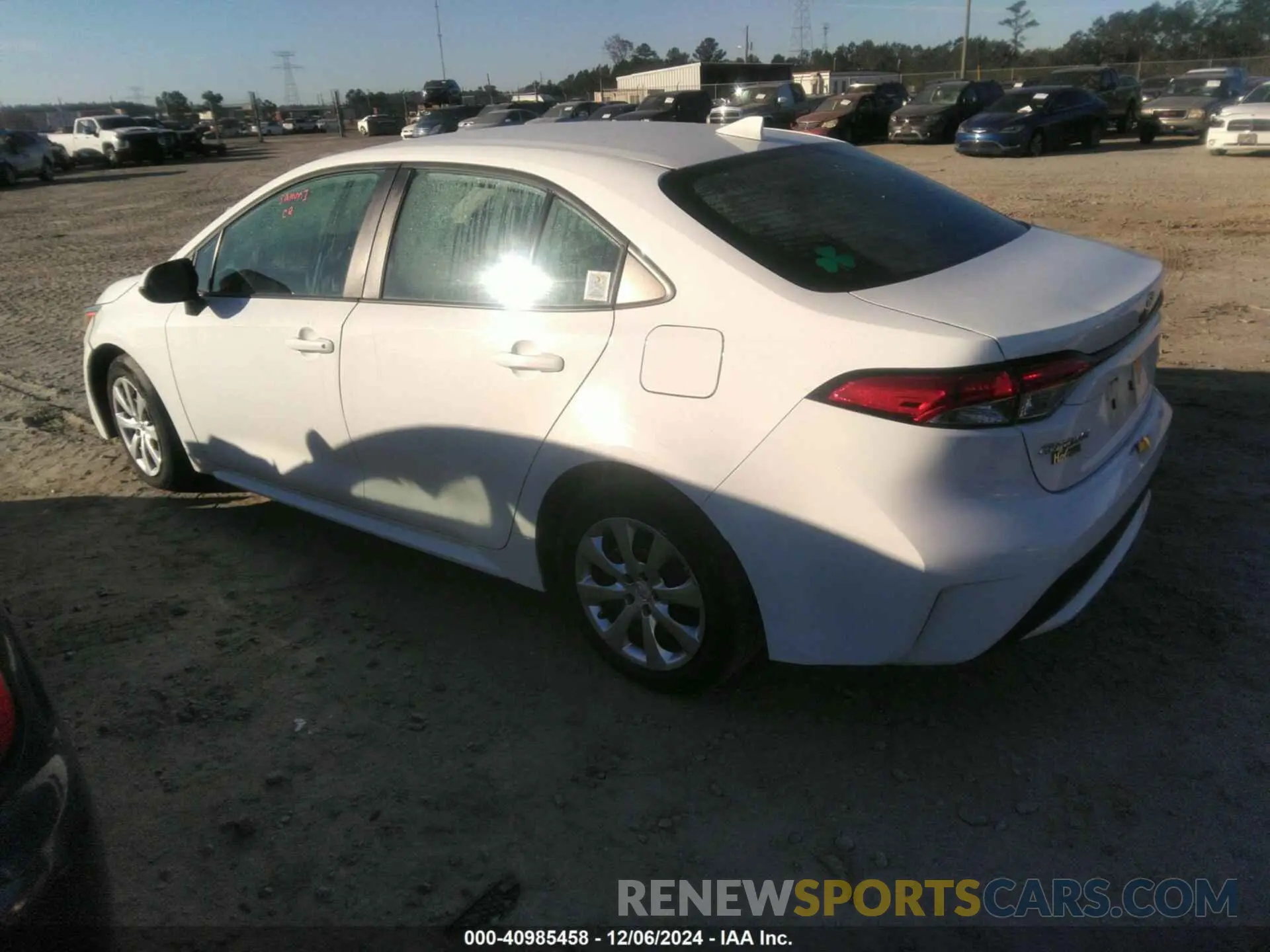 3 Фотография поврежденного автомобиля 5YFEPRAE8LP077712 TOYOTA COROLLA 2020