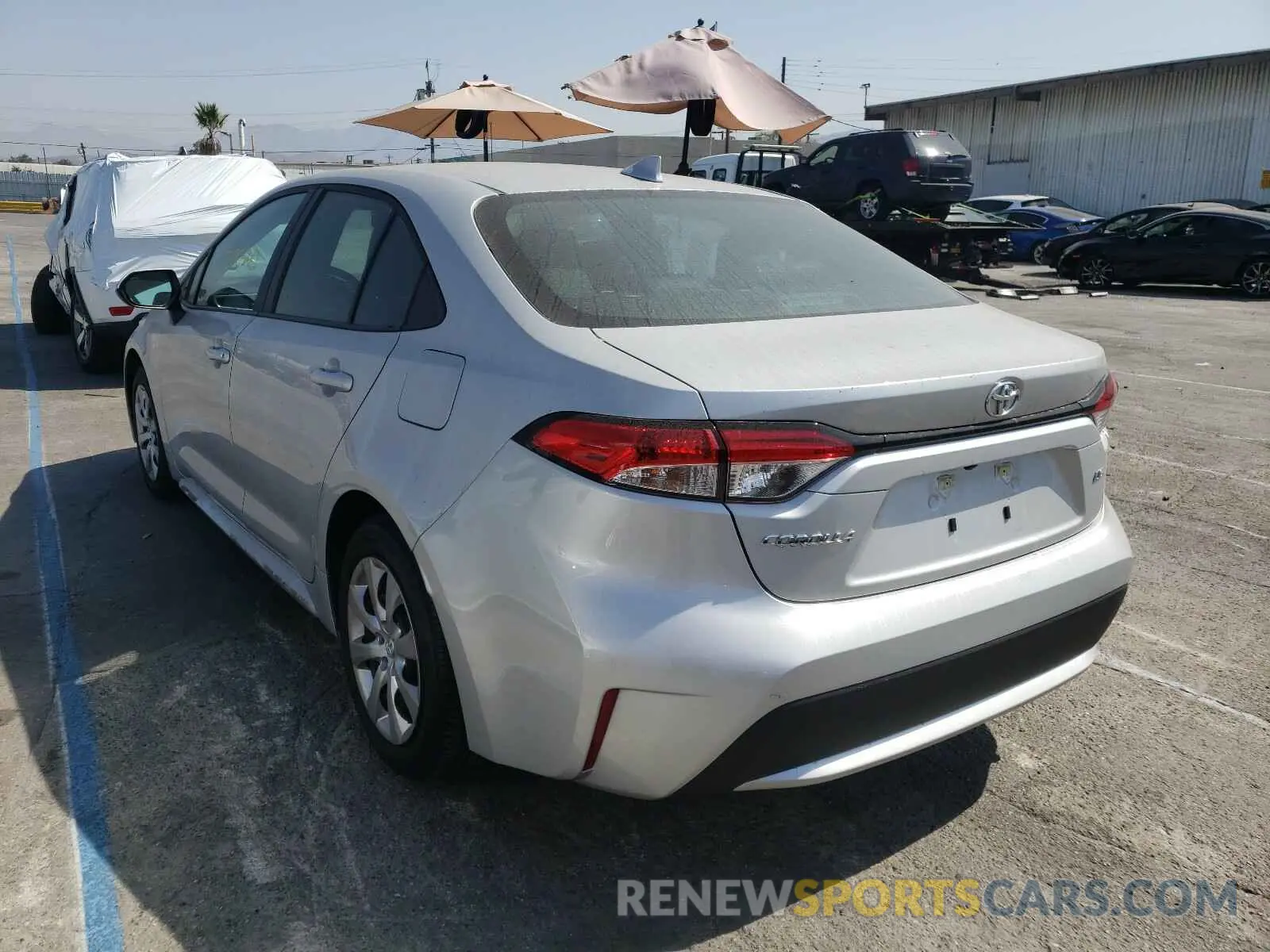 3 Photograph of a damaged car 5YFEPRAE8LP089522 TOYOTA COROLLA 2020