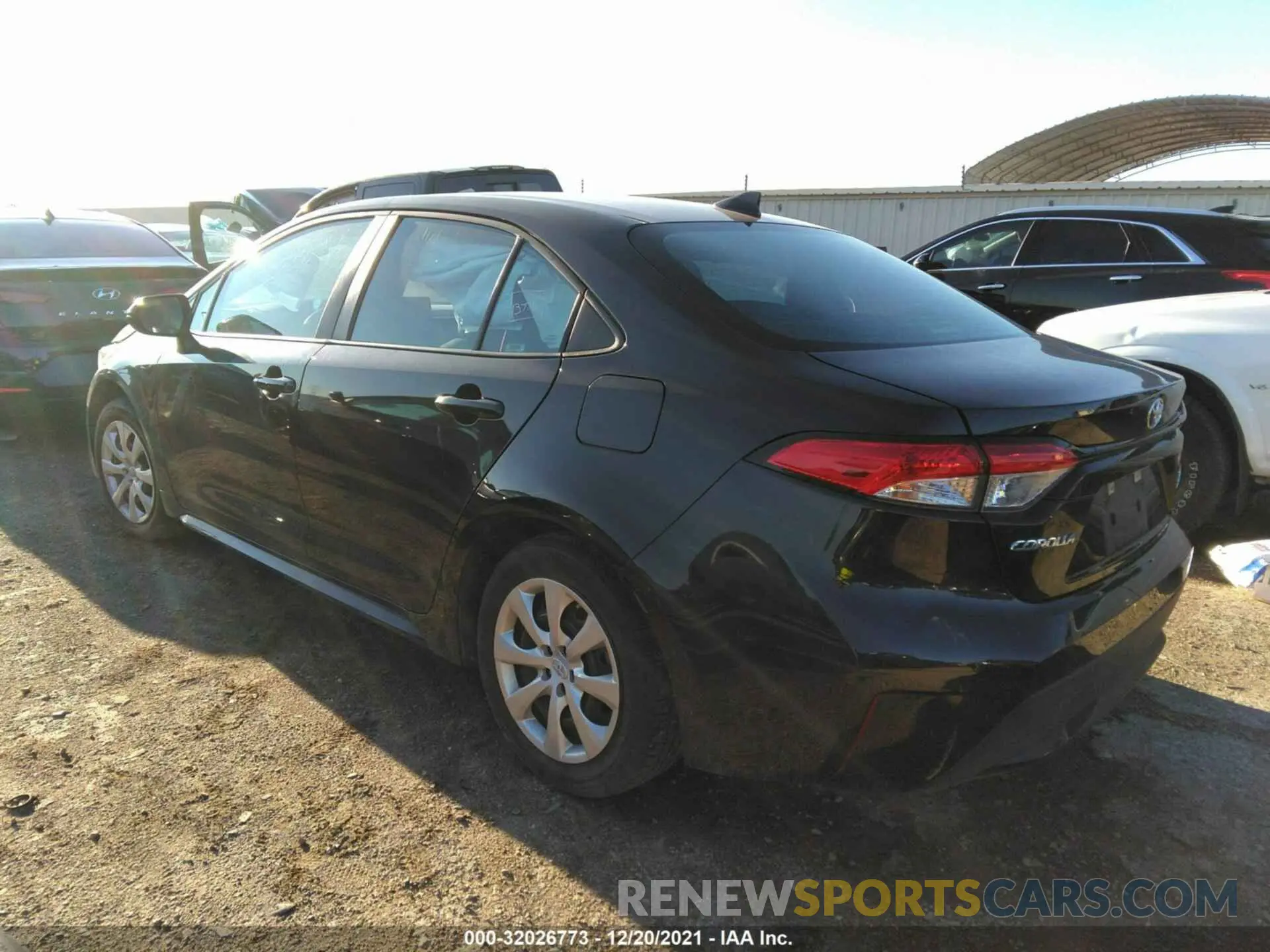 3 Фотография поврежденного автомобиля 5YFEPRAE8LP094087 TOYOTA COROLLA 2020
