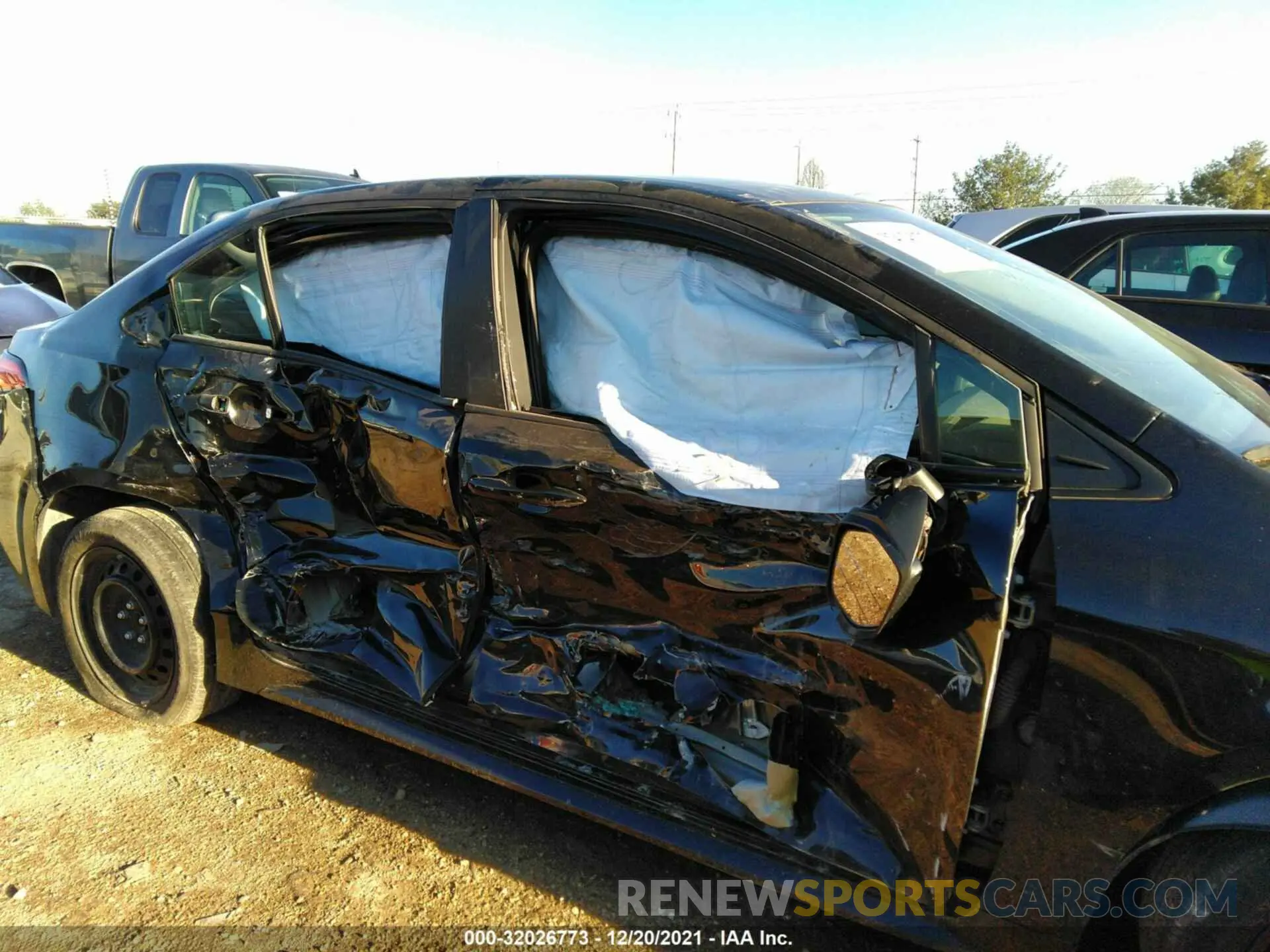 6 Фотография поврежденного автомобиля 5YFEPRAE8LP094087 TOYOTA COROLLA 2020