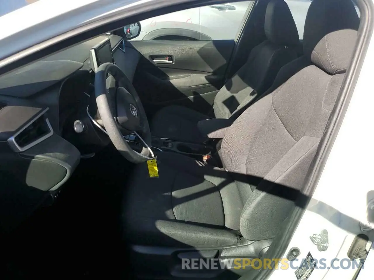 7 Фотография поврежденного автомобиля 5YFEPRAE8LP096499 TOYOTA COROLLA 2020