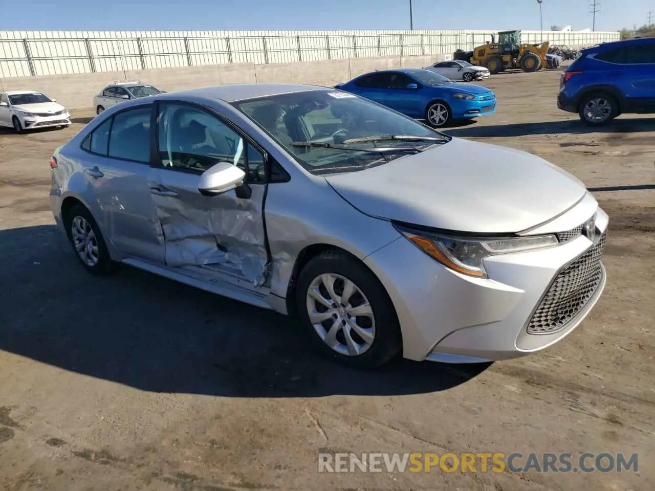 4 Photograph of a damaged car 5YFEPRAE8LP099922 TOYOTA COROLLA 2020