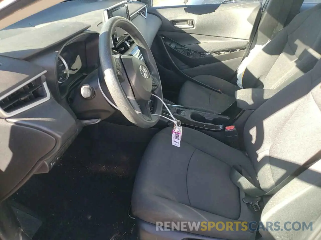 7 Photograph of a damaged car 5YFEPRAE8LP099922 TOYOTA COROLLA 2020