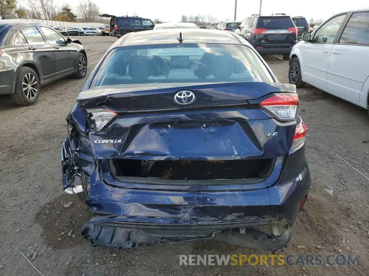 6 Photograph of a damaged car 5YFEPRAE8LP101698 TOYOTA COROLLA 2020