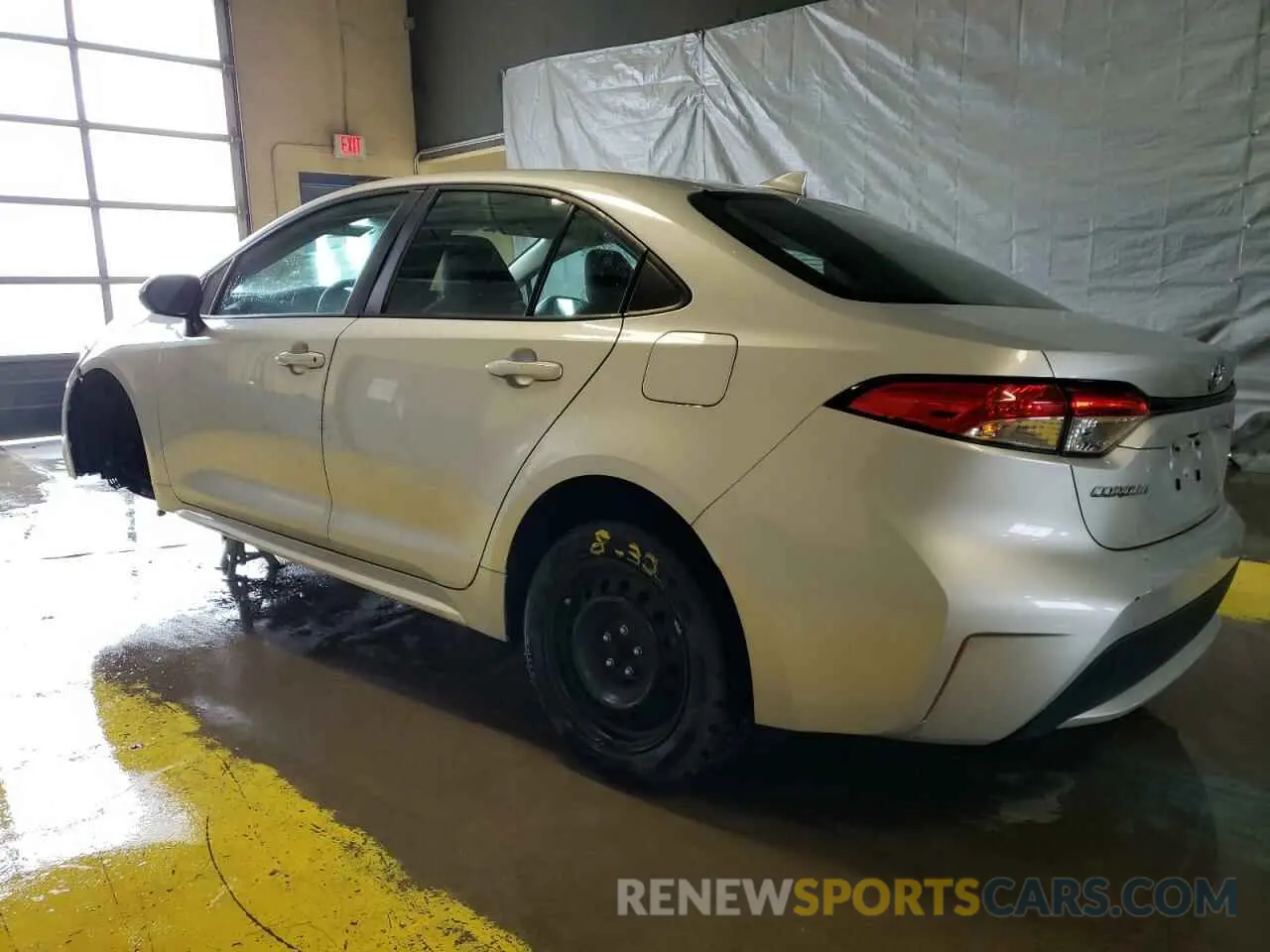 2 Фотография поврежденного автомобиля 5YFEPRAE8LP106643 TOYOTA COROLLA 2020