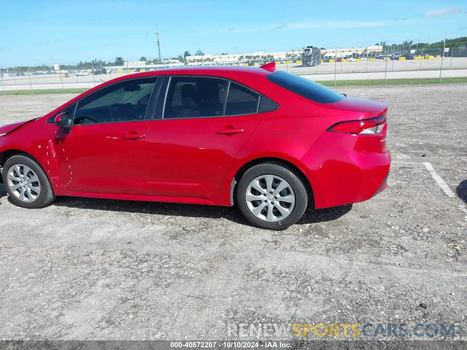 14 Photograph of a damaged car 5YFEPRAE8LP107310 TOYOTA COROLLA 2020