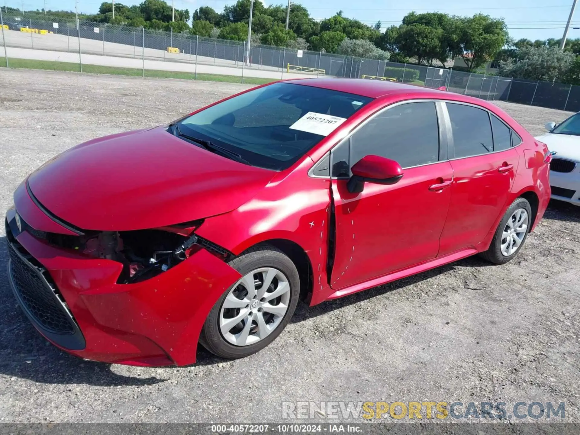 19 Photograph of a damaged car 5YFEPRAE8LP107310 TOYOTA COROLLA 2020