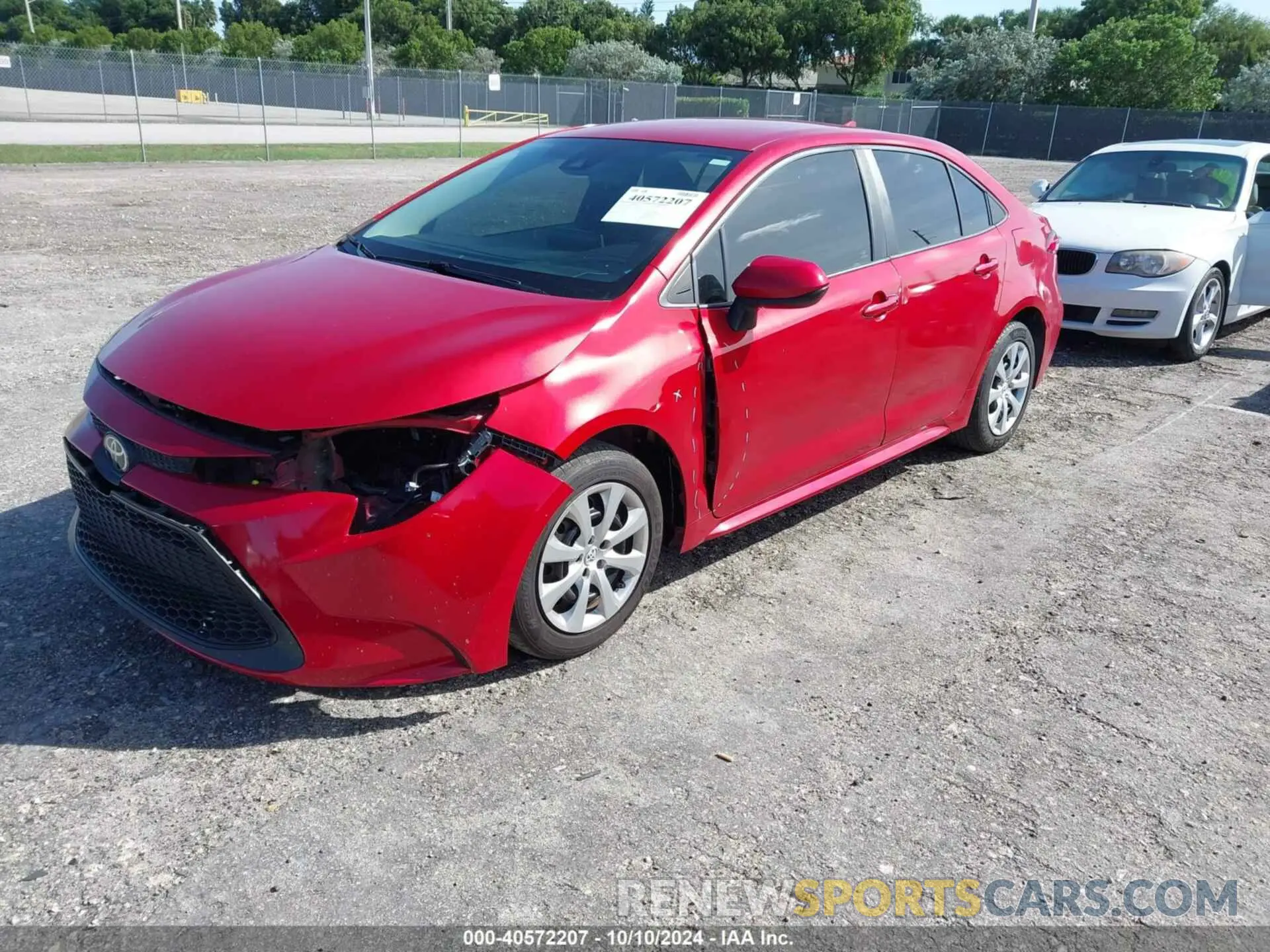 2 Photograph of a damaged car 5YFEPRAE8LP107310 TOYOTA COROLLA 2020