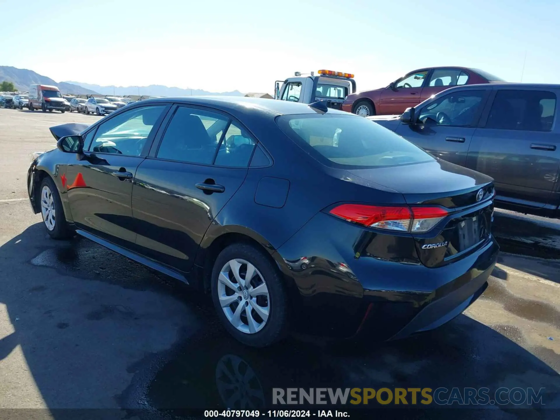 3 Фотография поврежденного автомобиля 5YFEPRAE8LP116542 TOYOTA COROLLA 2020