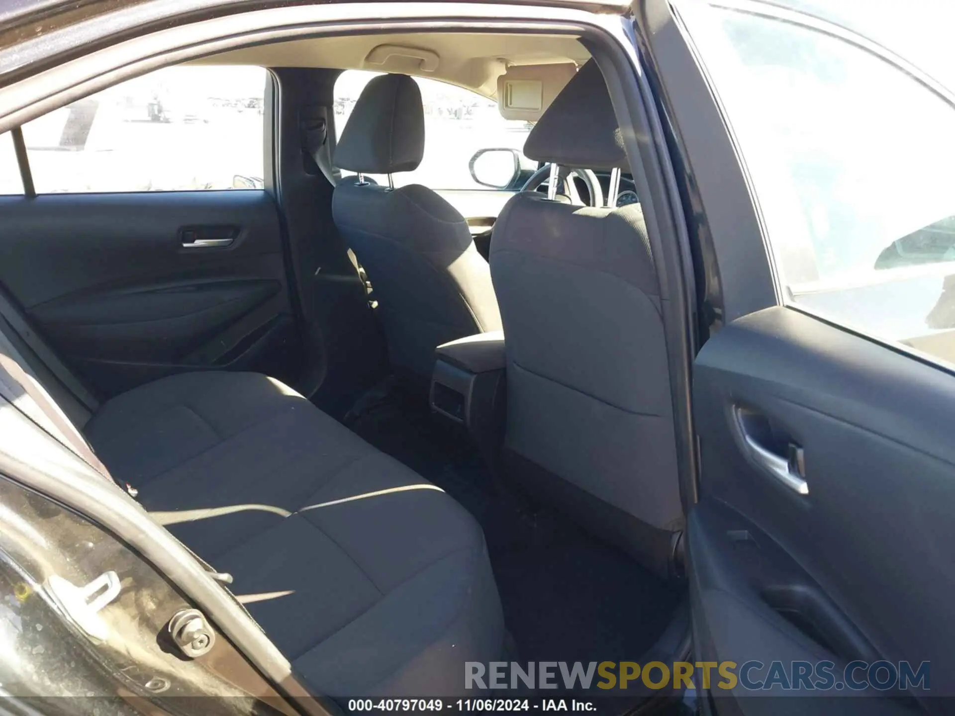 8 Фотография поврежденного автомобиля 5YFEPRAE8LP116542 TOYOTA COROLLA 2020