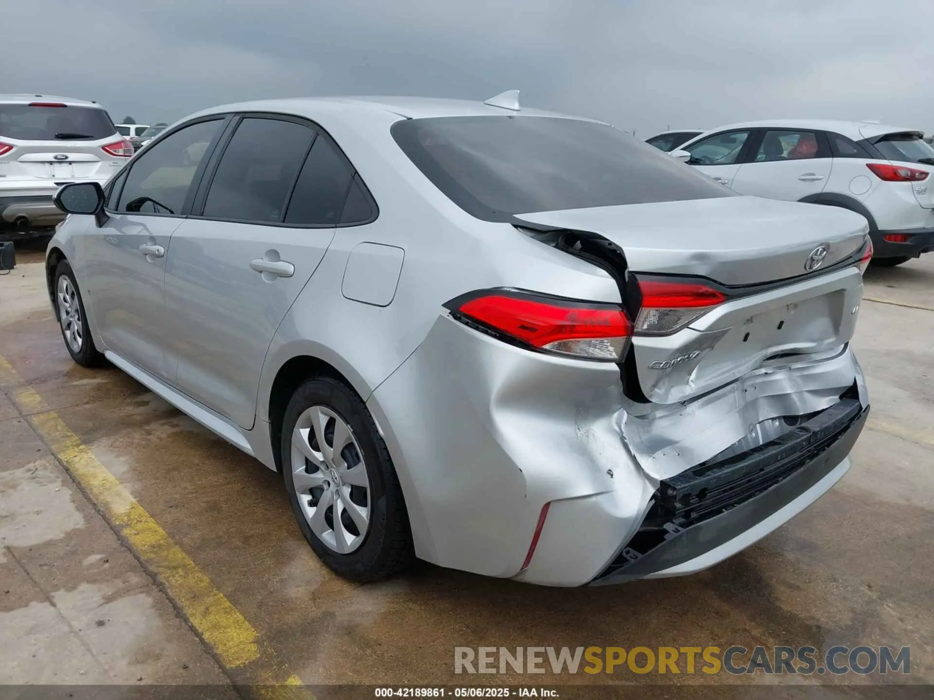 3 Фотография поврежденного автомобиля 5YFEPRAE8LP123927 TOYOTA COROLLA 2020