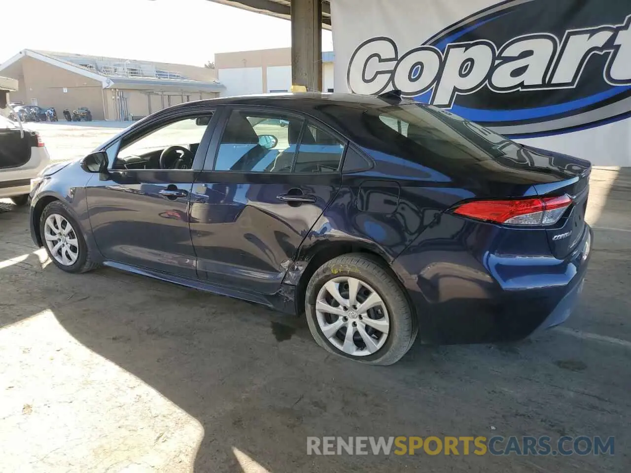 2 Фотография поврежденного автомобиля 5YFEPRAE8LP137021 TOYOTA COROLLA 2020