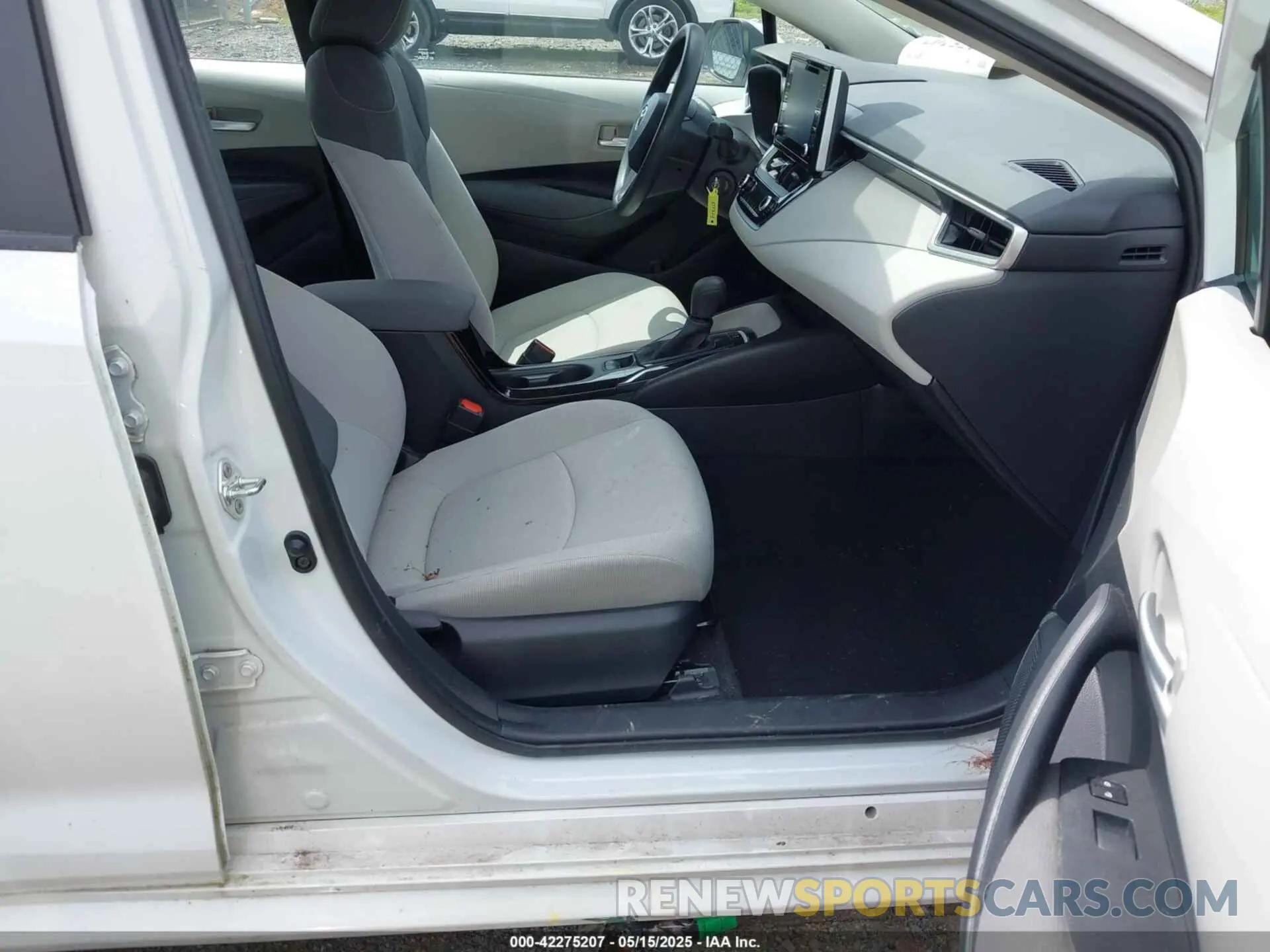 5 Фотография поврежденного автомобиля 5YFEPRAE9LP031354 TOYOTA COROLLA 2020