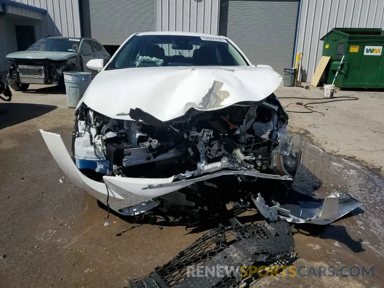 5 Photograph of a damaged car 5YFEPRAE9LP043116 TOYOTA COROLLA 2020