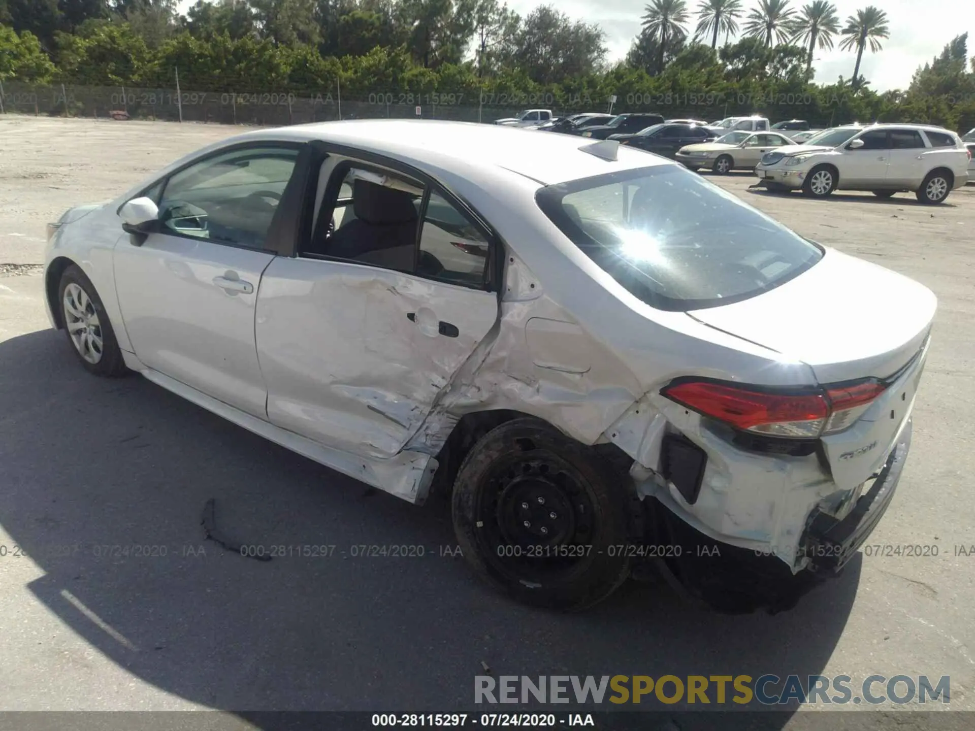 3 Photograph of a damaged car 5YFEPRAE9LP043231 TOYOTA COROLLA 2020