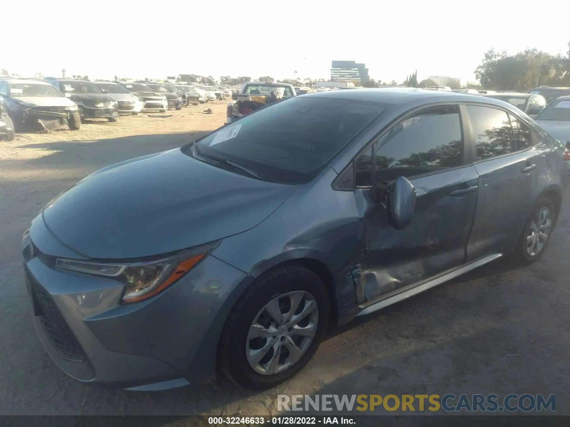 6 Photograph of a damaged car 5YFEPRAE9LP065746 TOYOTA COROLLA 2020
